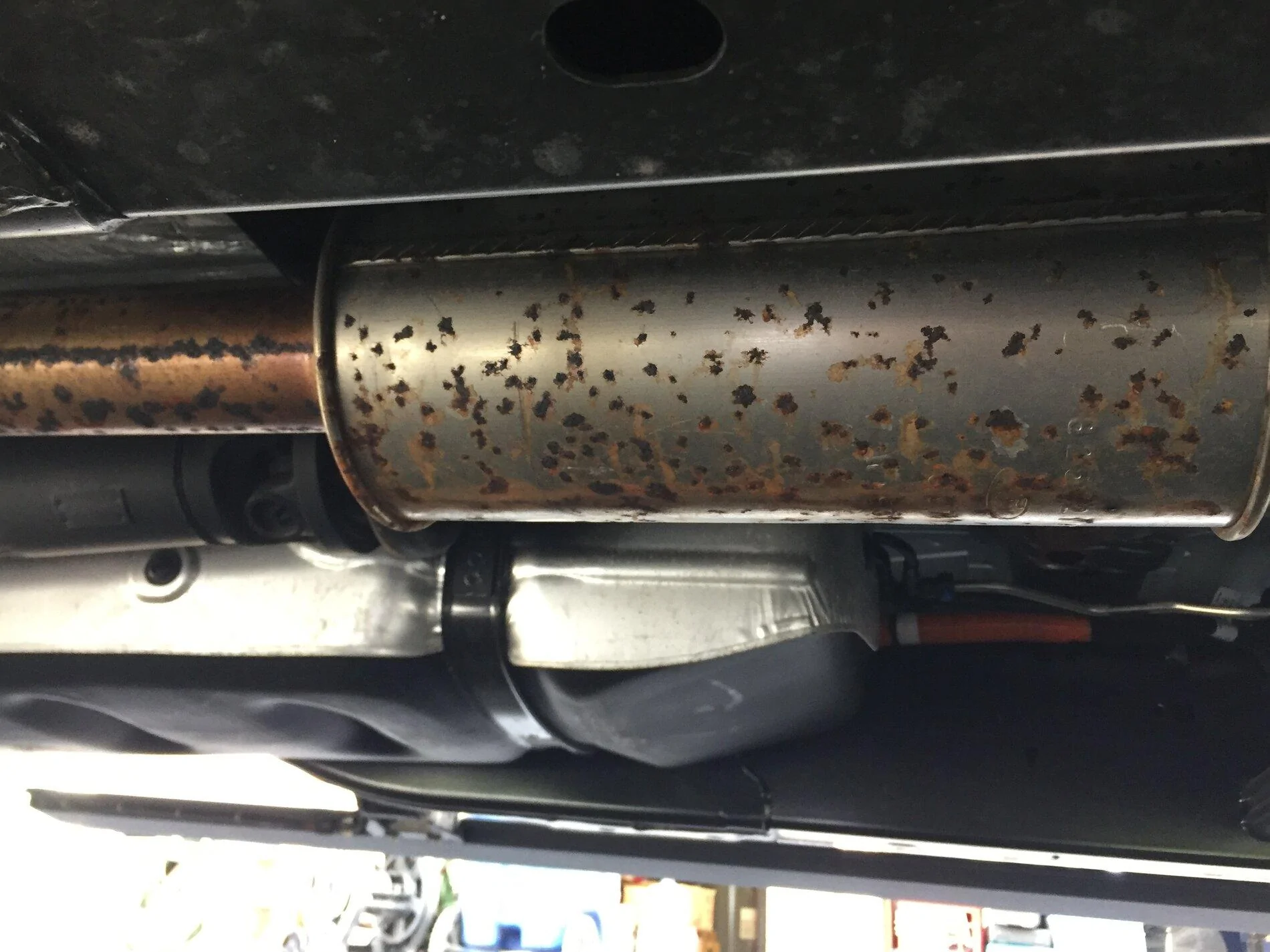Ford F-150 Rust on rear end of 2021 F-150 -- any others? IMG_5580