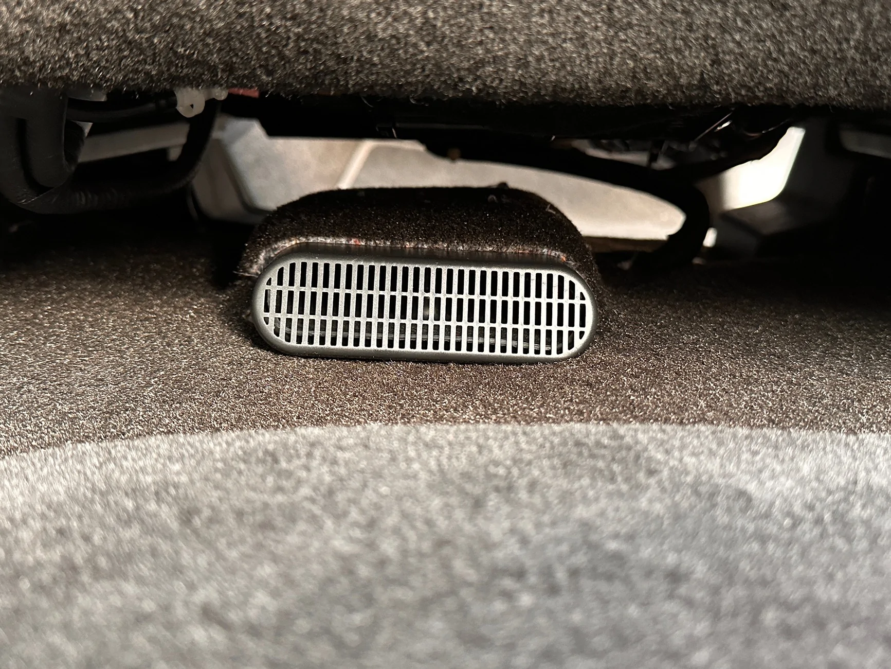 Ford F-150 Shoutout to Maxzina and vent guard install IMG_5620