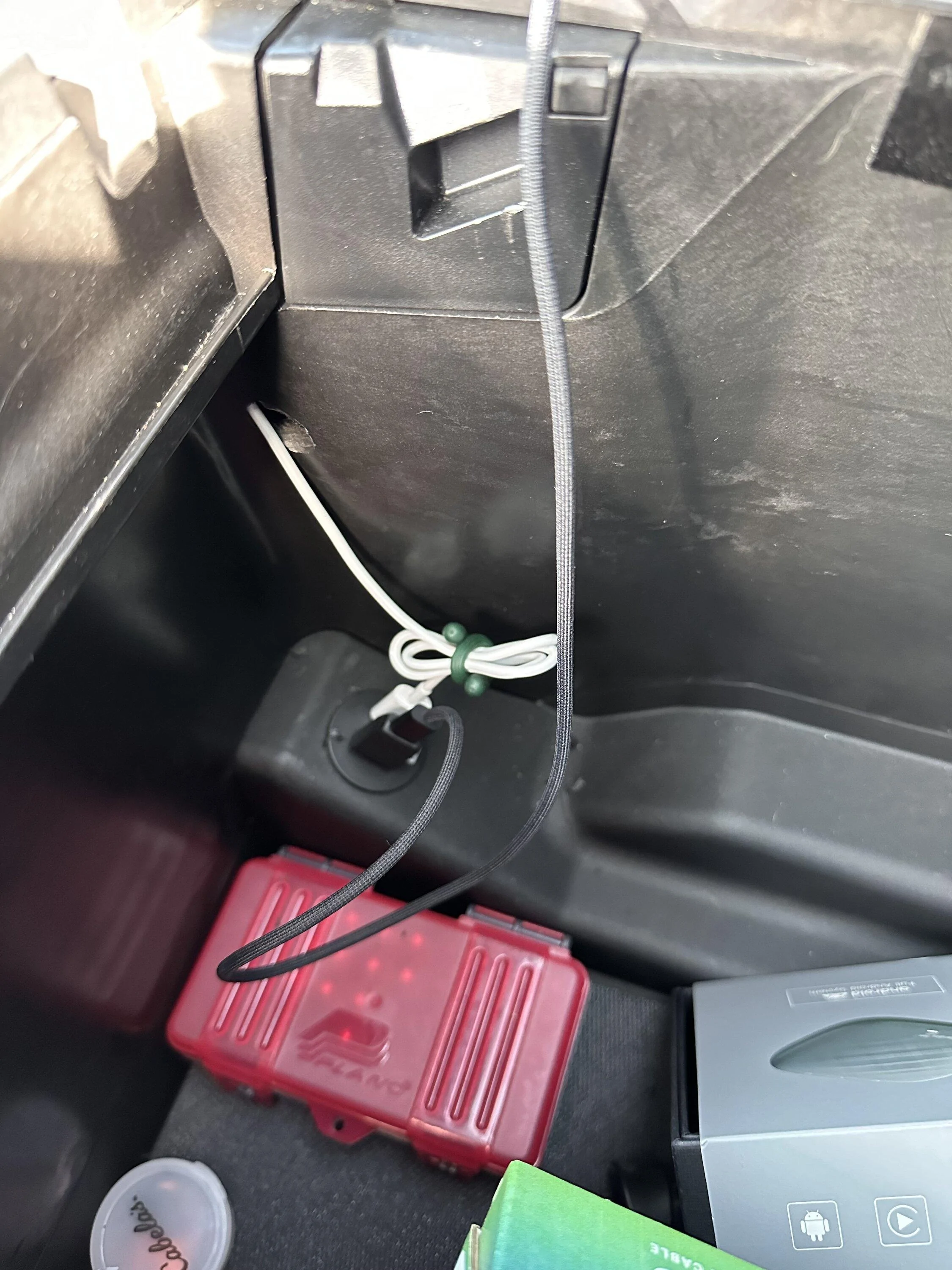 Ford F-150 Cheap MagSafe mount install IMG_5647