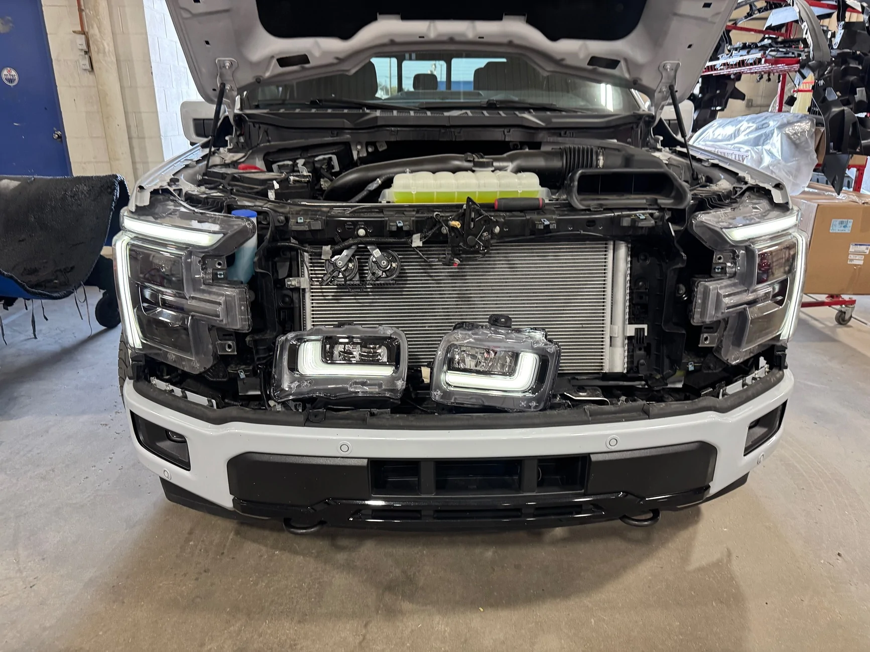 Ford F-150 2025 F-150 Lariat—now comes with XLT fog lights.. (downgrade) IMG_5808