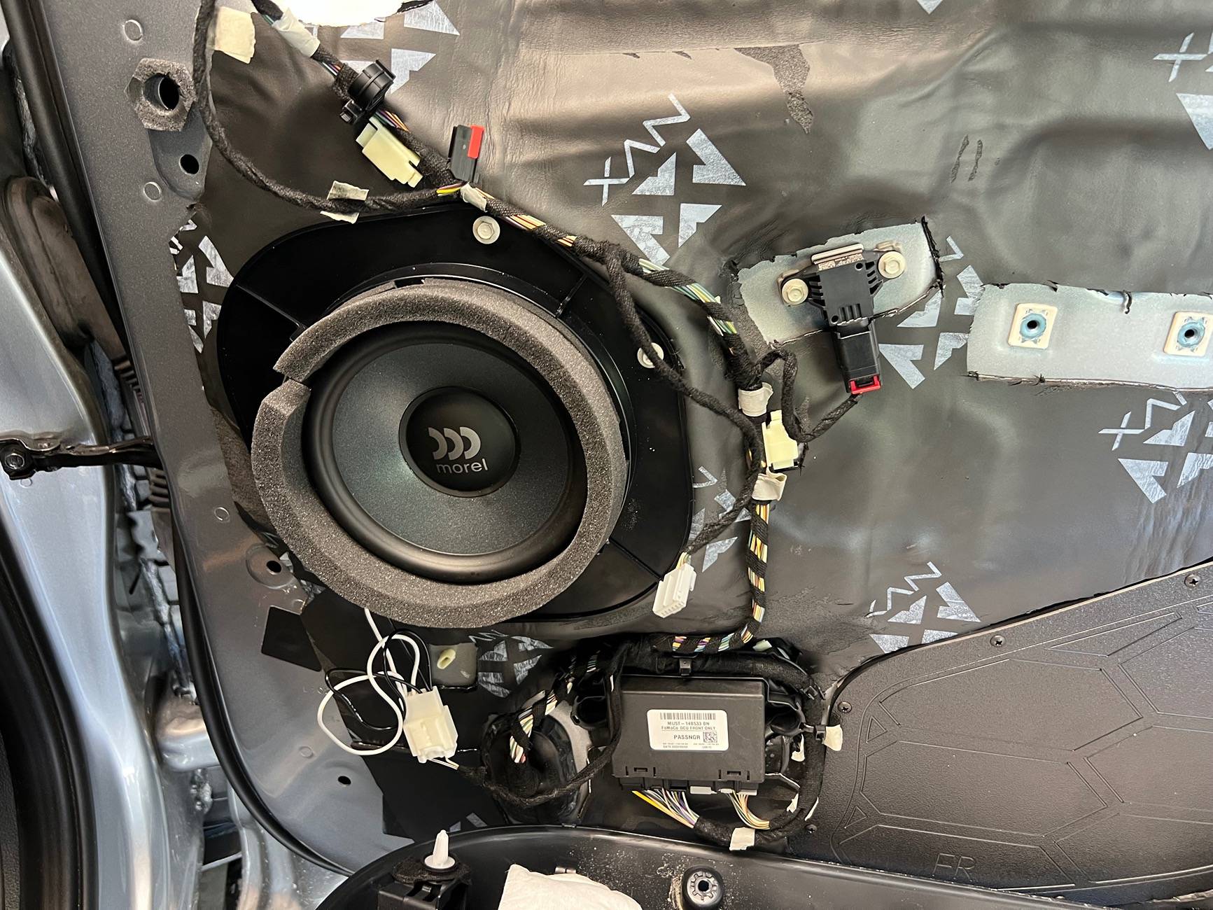 Ford F-150 Speakers-best bang for the buck IMG_5818