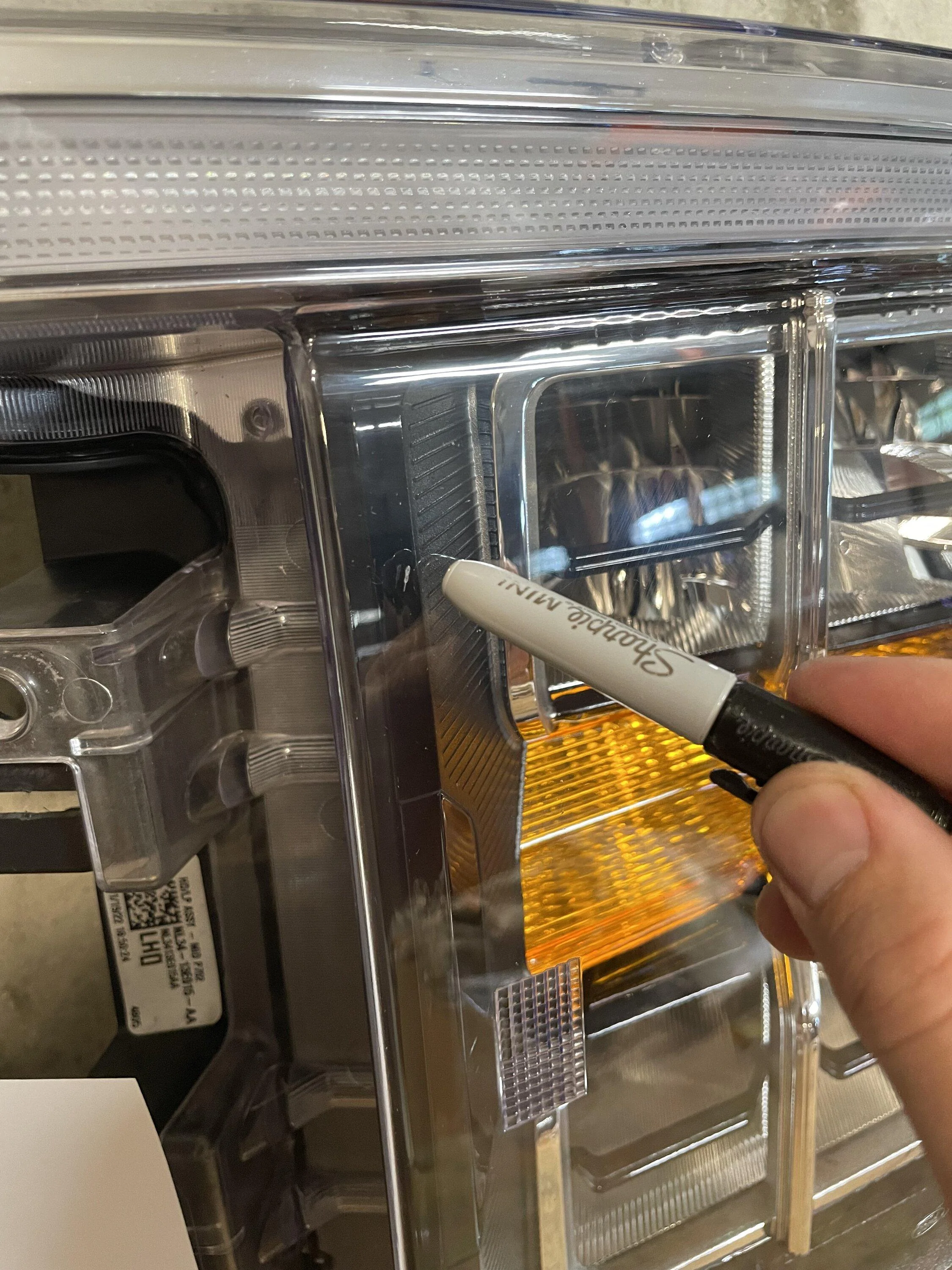 Ford F-150 2022 Lariat BI-LED Headlights IMG_5826