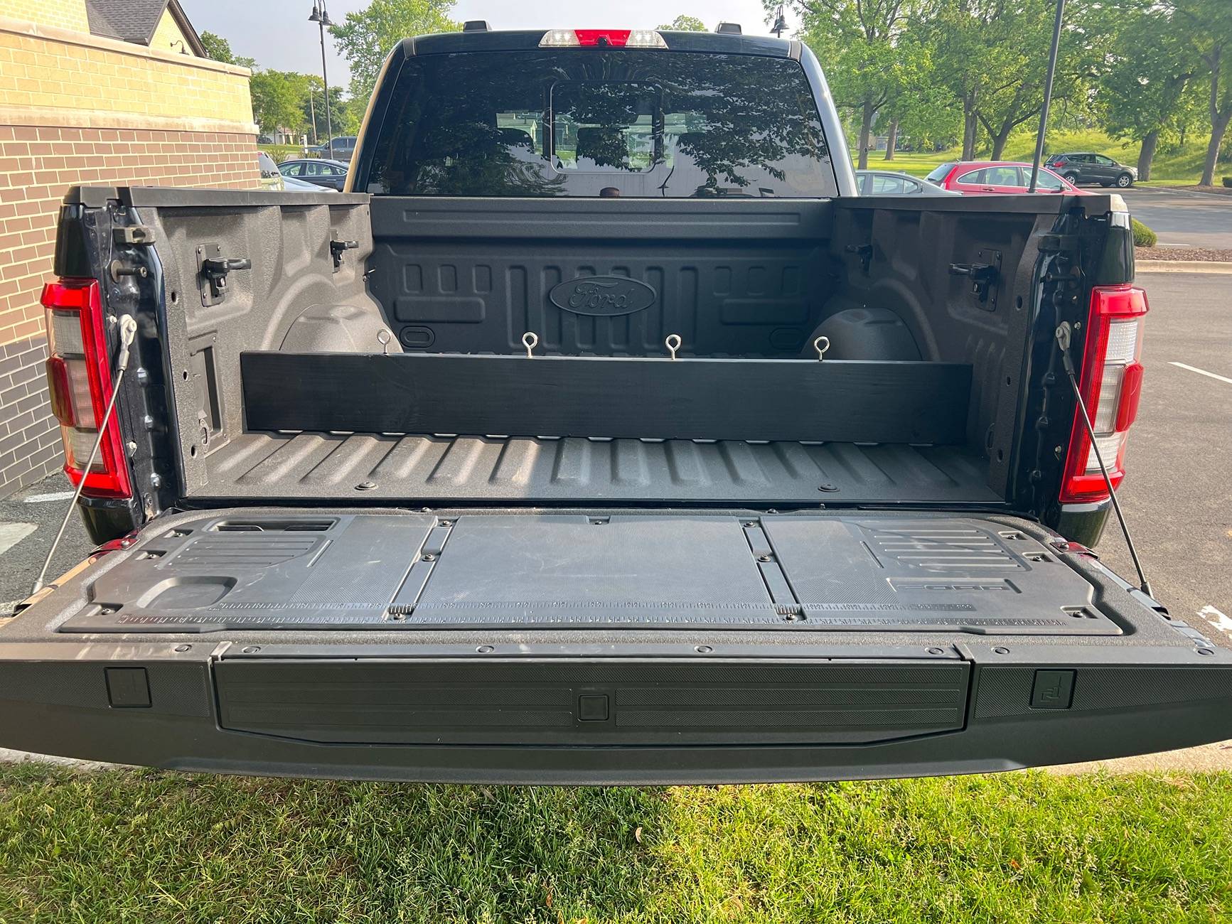 Ford F-150 DIY Bed Divider IMG_6057
