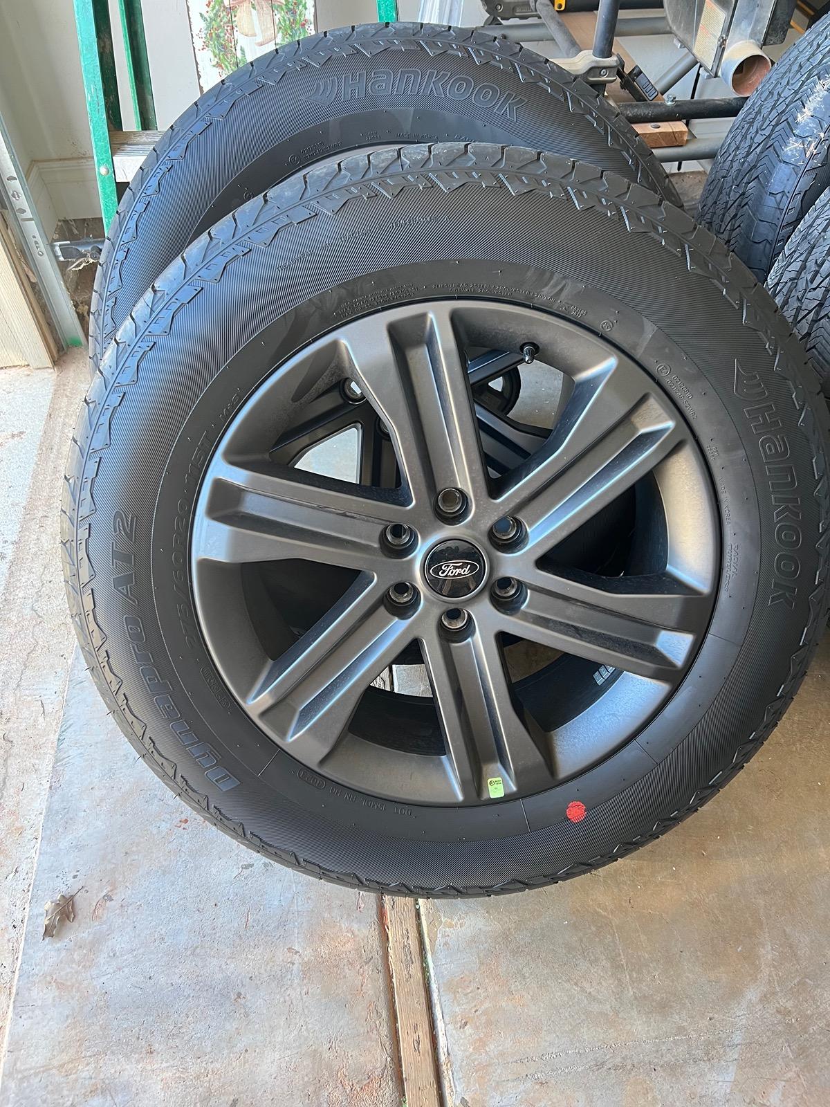 Ford F-150 OEM F150 - <150 miles on them IMG_6165