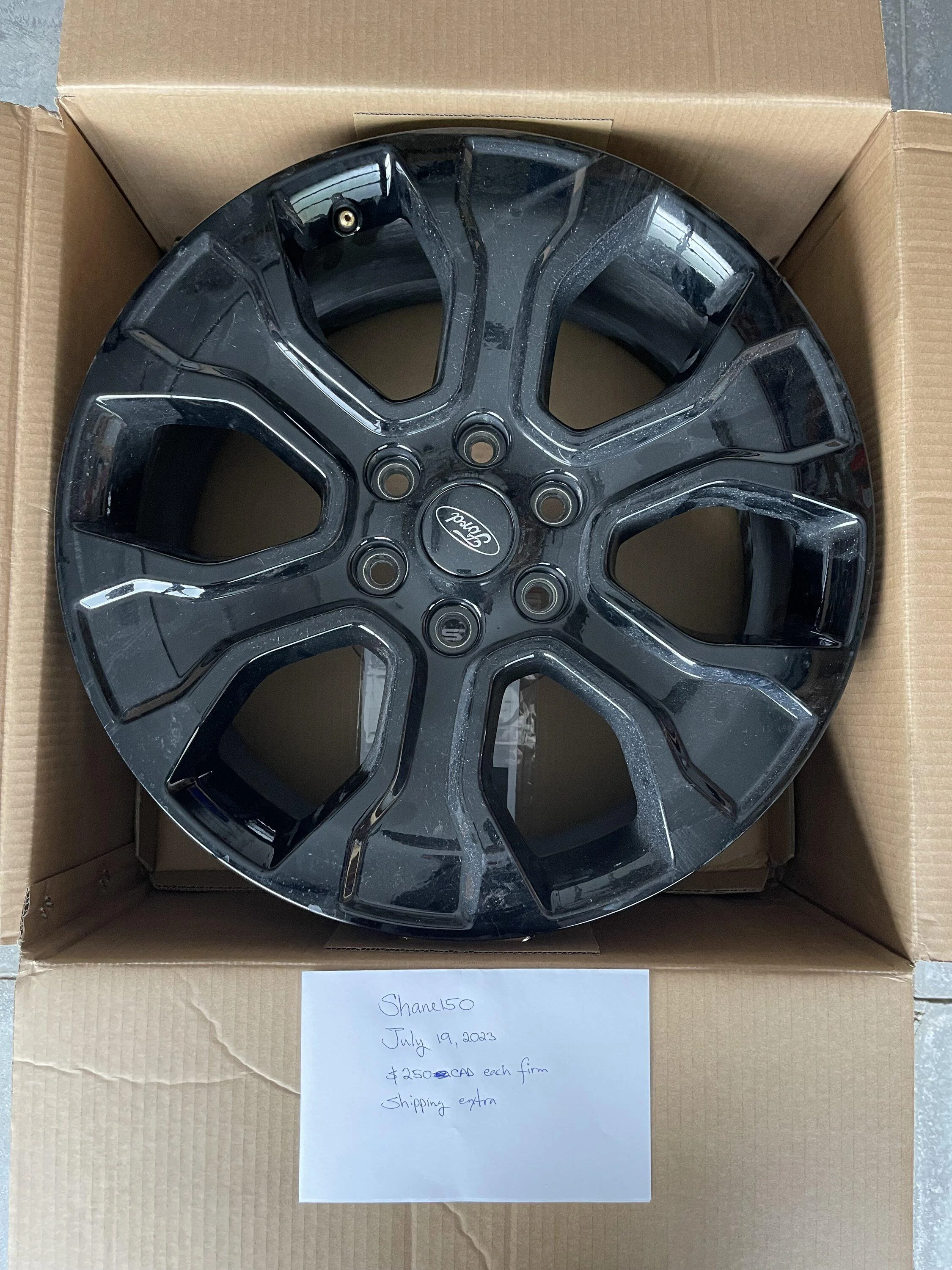 Ford F-150 20" wheels from 2023 Platinum PB IMG_6253