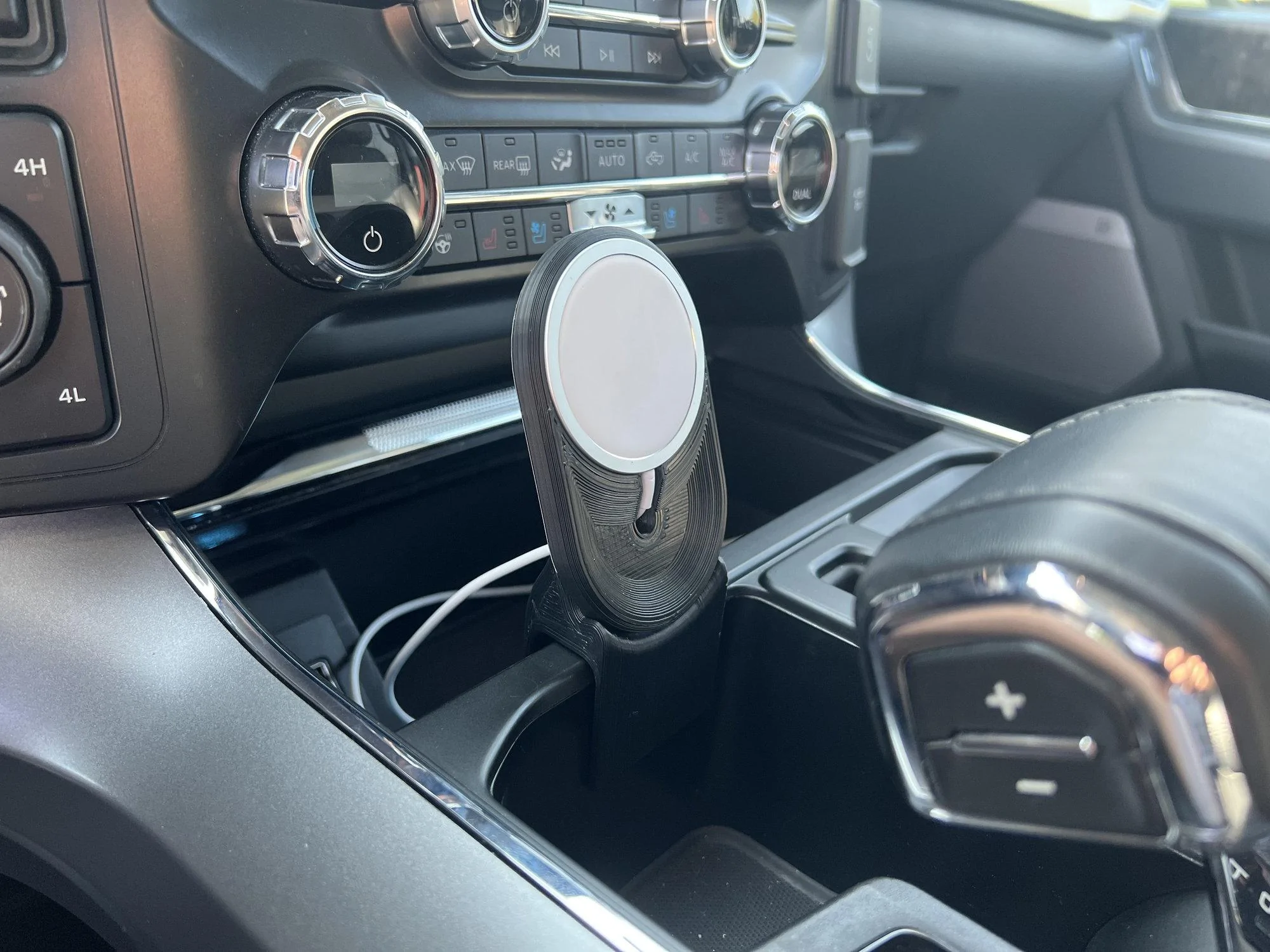 Ford F-150 MagSafe® Wireless Charger/Phone Mount for 2021+ Ford® F150 img_6271_2afc72459ed0b553d175253f035b661b9f49098