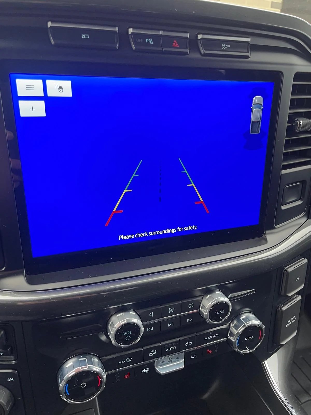 Ford F-150 2023 Ford F150 Camera issues blue screens IMG_6324
