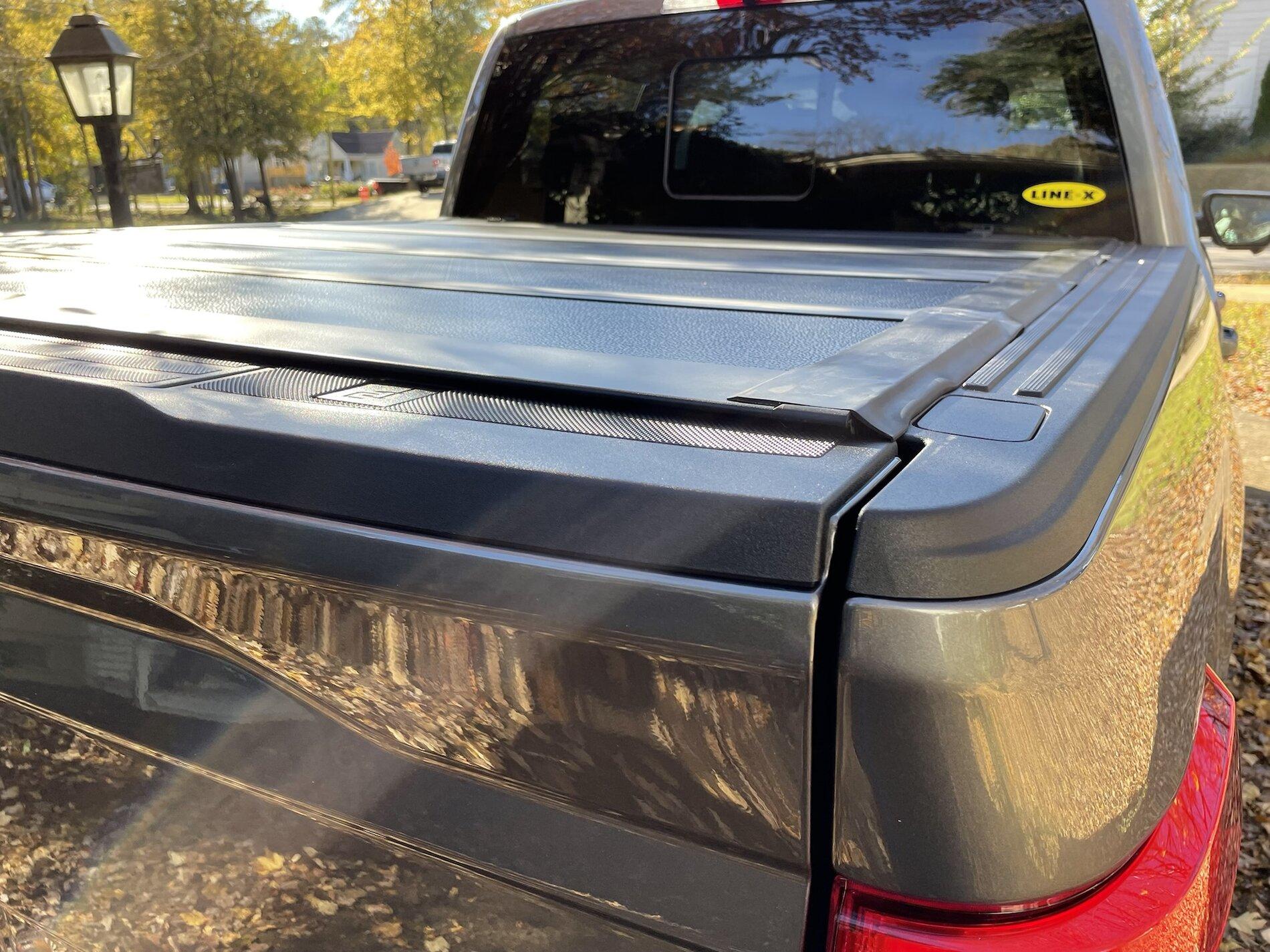 Ford F-150 Leer HF650M Tonneau Cover Review with Photos! - Install & First Impressions IMG_6477.JPEG