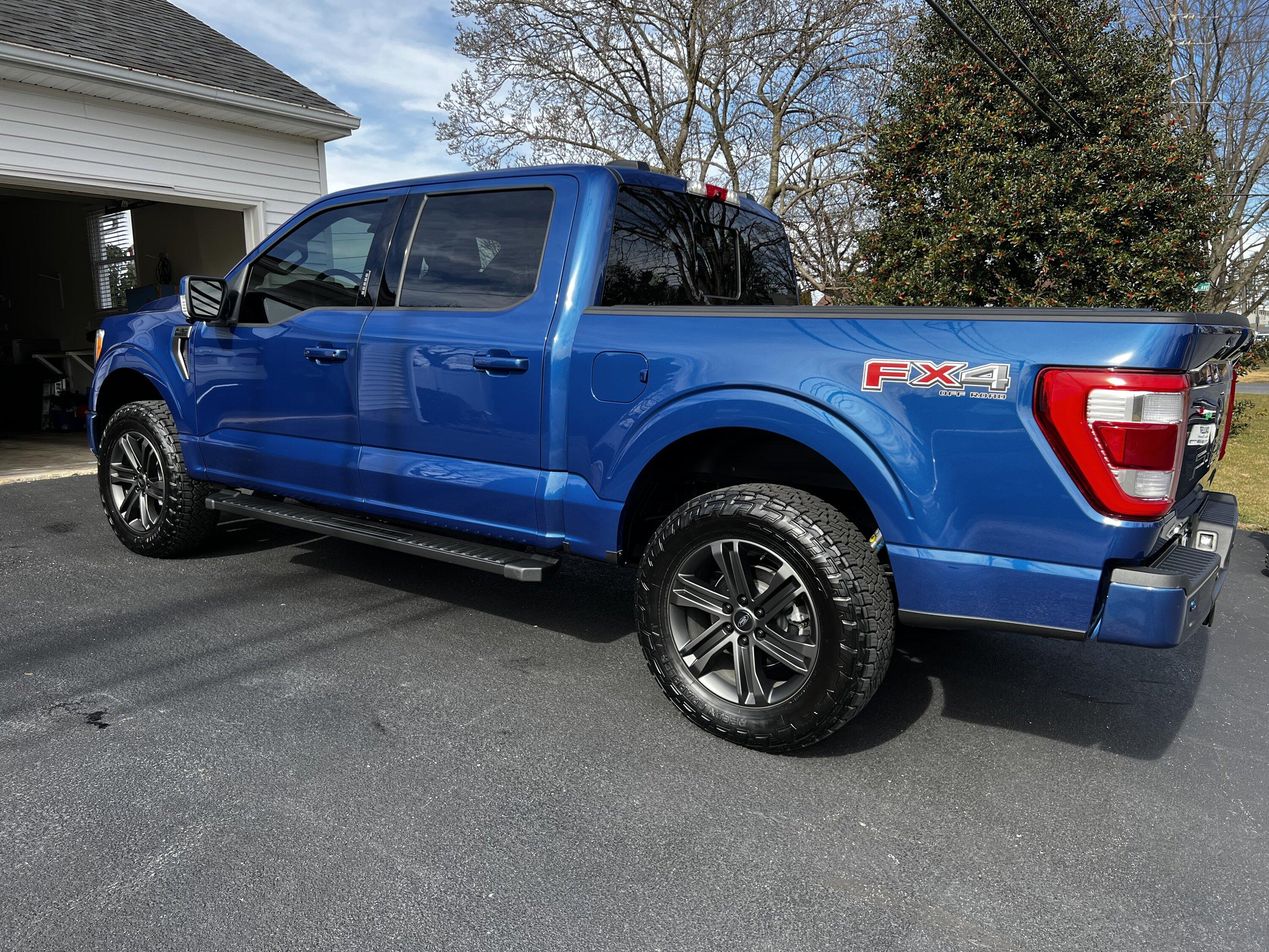 Ford F-150 ATLAS BLUE F-150 (2022+) Club IMG_6597