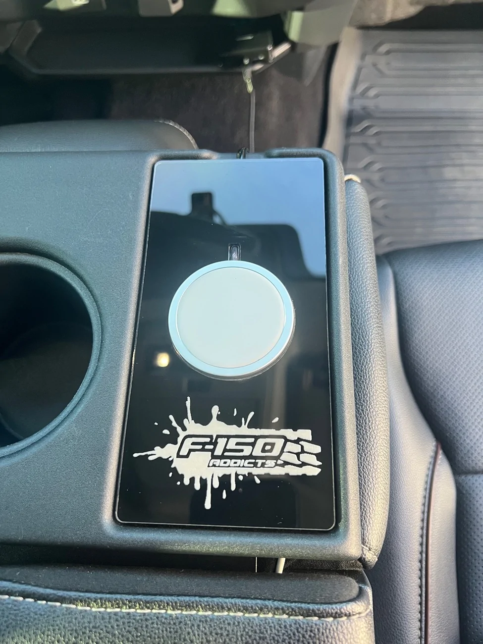 Ford F-150 Best interior cell phone holder? IMG_6683