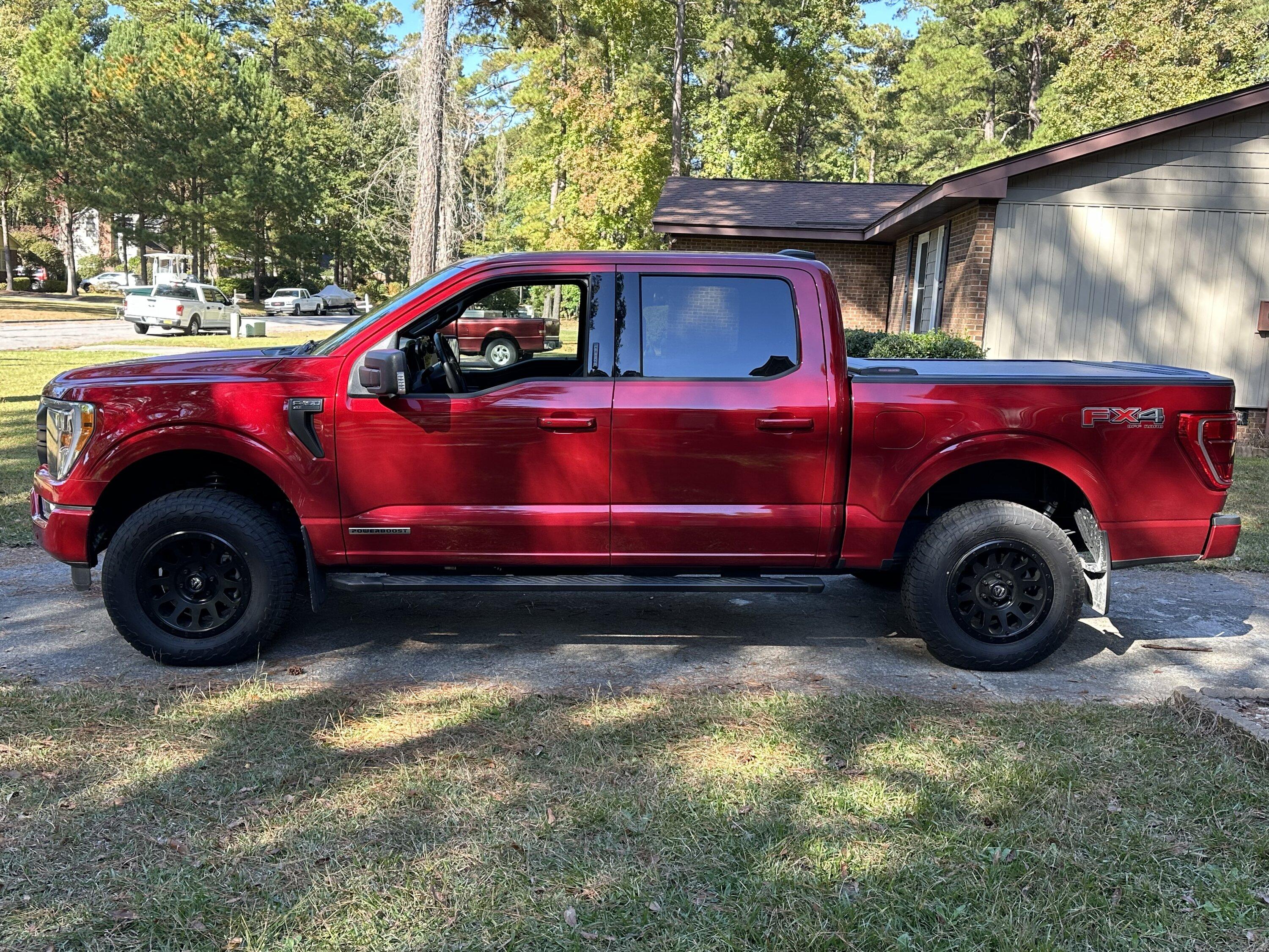 Ford F-150 15-20 Fox 2.0 Leveling Lift Kit installed on 2022 PowerBoost F-150 IMG_6777