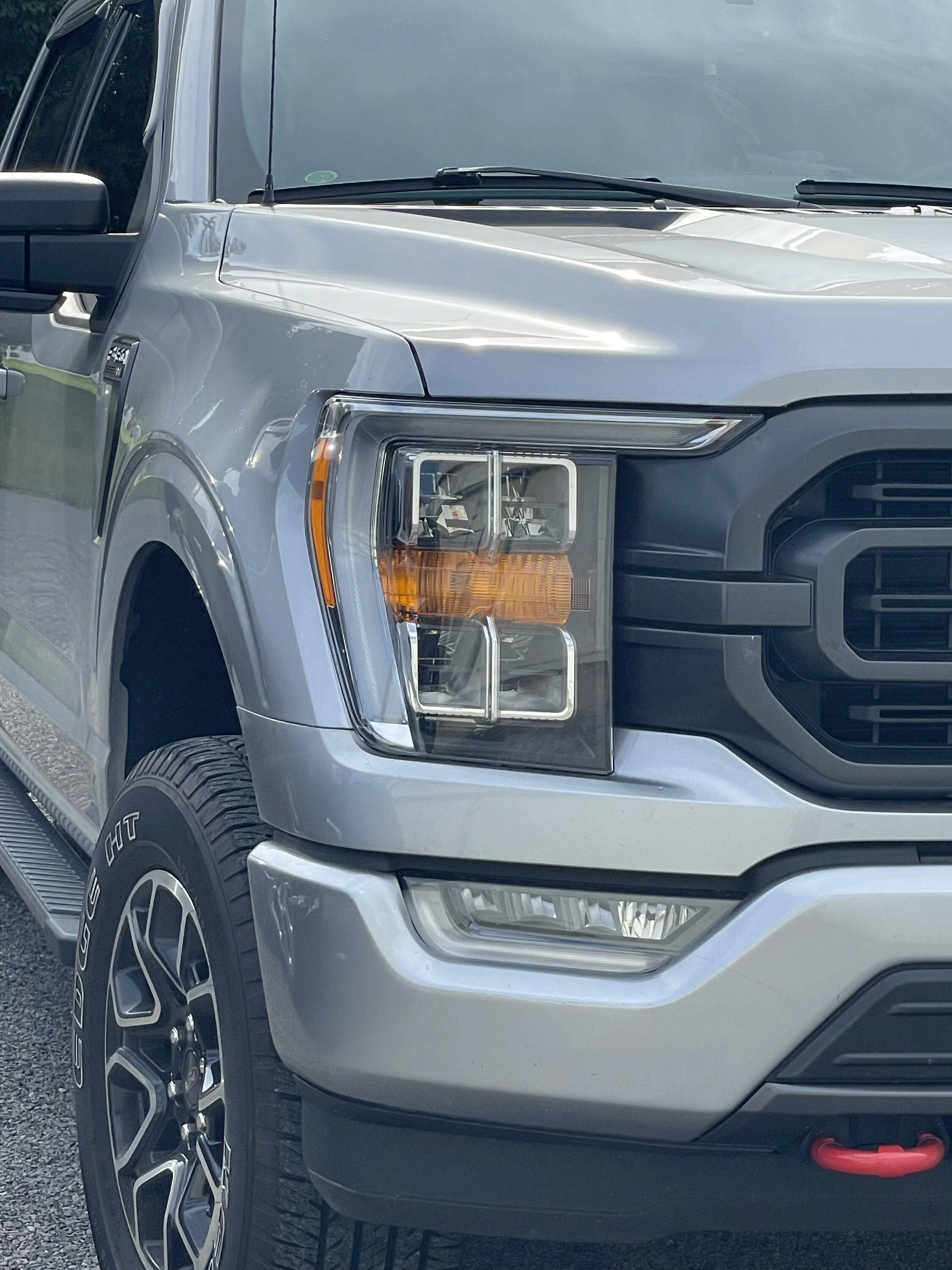 Ford F-150 Amber parking/running lights IMG_6876