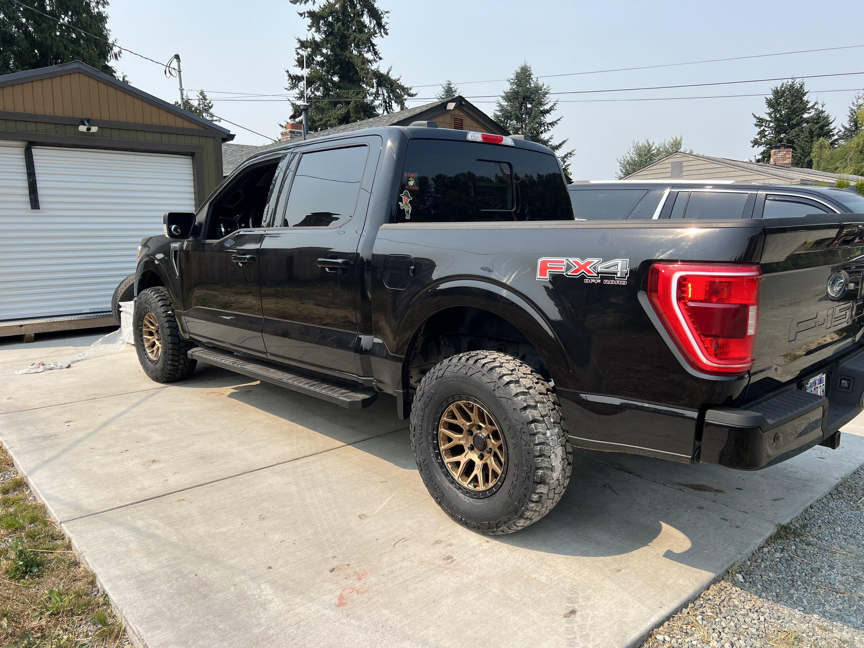 Ford F-150 Alphaequipt 17x8.5 Bronze Halo rims with P285/70r17 Baja Boss AT's IMG_6952