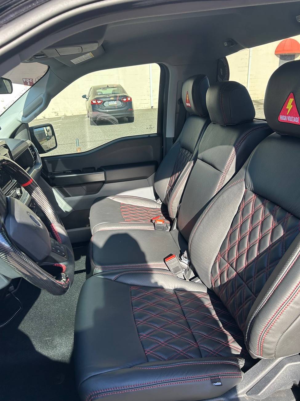 Ford F-150 2023 agate black IMG_7100