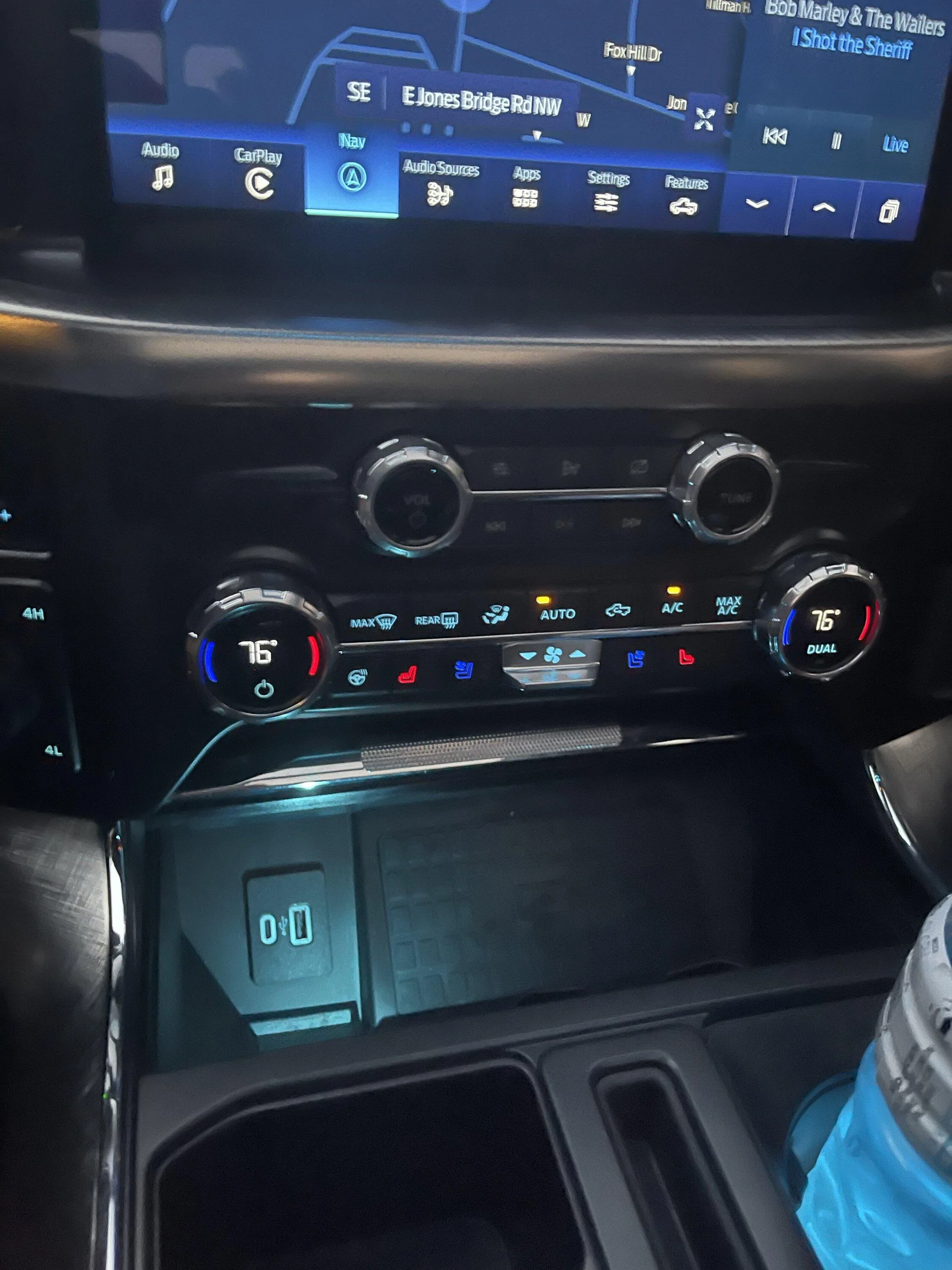 Ford F-150 Dashboard radio knob/buttons backlighting not working IMG_7119