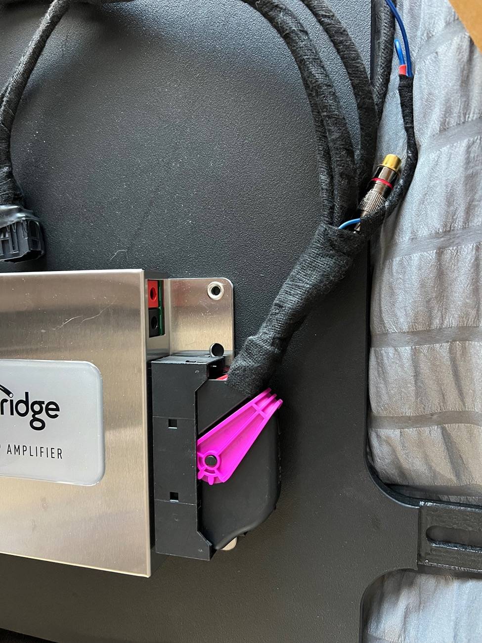 Ford F-150 Mobridge DA-G2.Pro A2B Ford Preamp & DSP Help IMG_7209