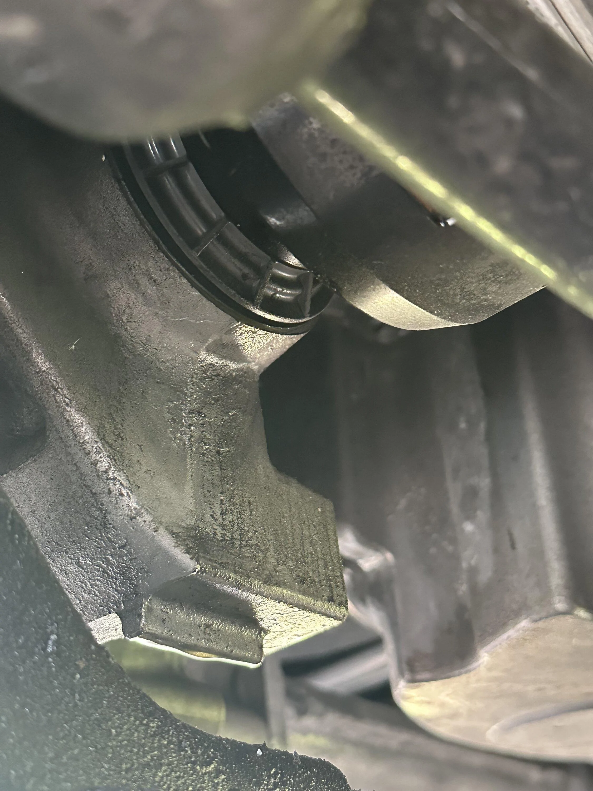 Ford F-150 Front differential leaking @ 7600 miles IMG_7227