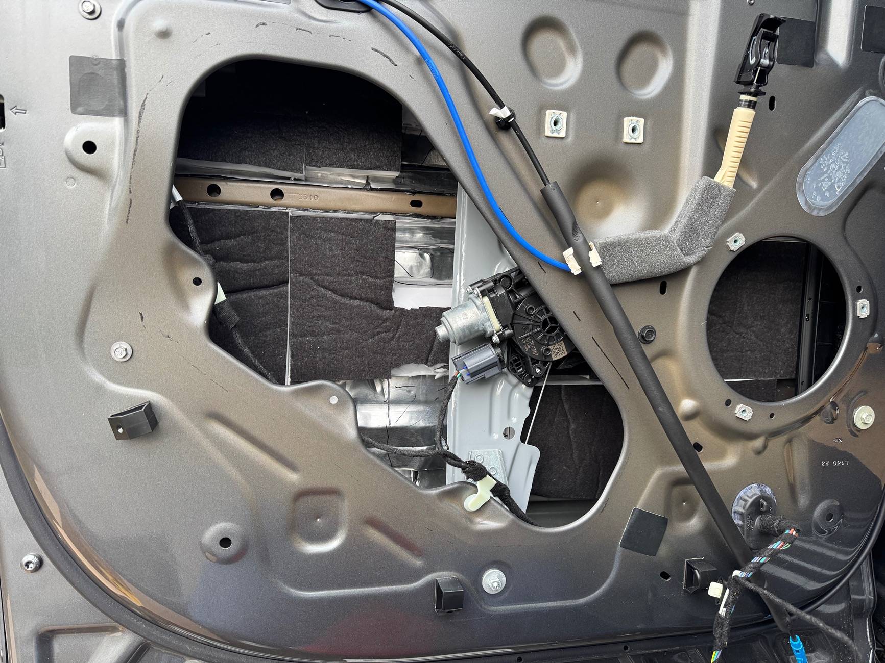Ford F-150 Open Cell Acoustic Foam Tiles Behind Speakers IMG_7296