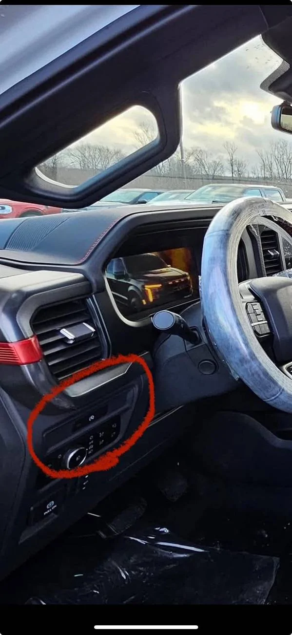 Ford F-150 First 2025 F-150 Platinum delivered! IMG_7525