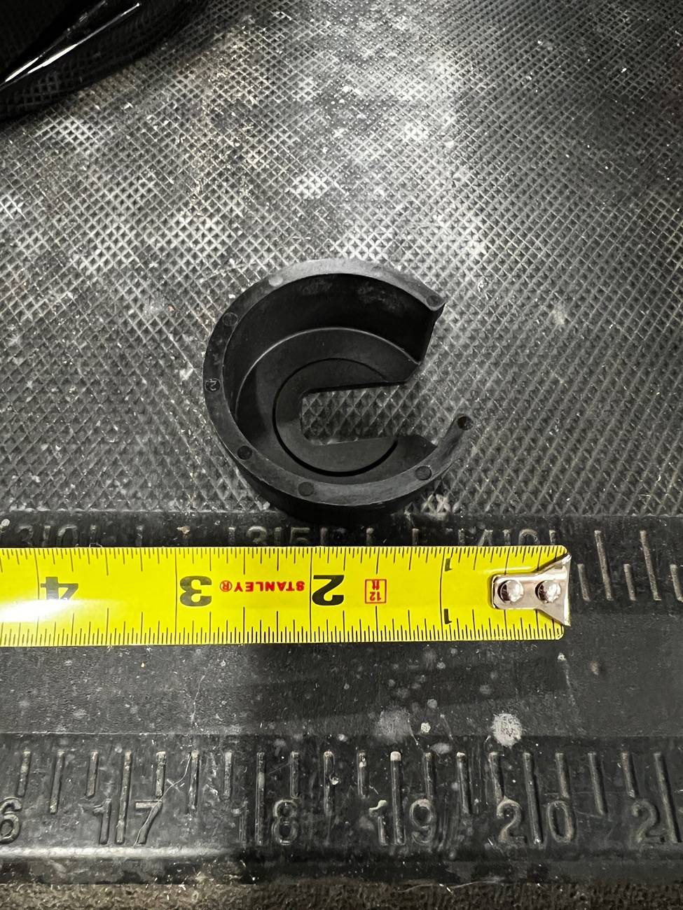 Ford F-150 Found a small plastic part, can someone identify? IMG_7624