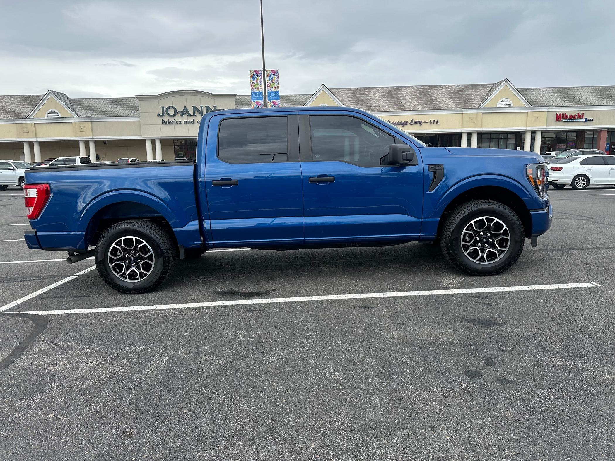 Ford F-150 Ceramic Coat + IGL Frame Coating (hydrophobic clear gloss sealant) IMG_7680