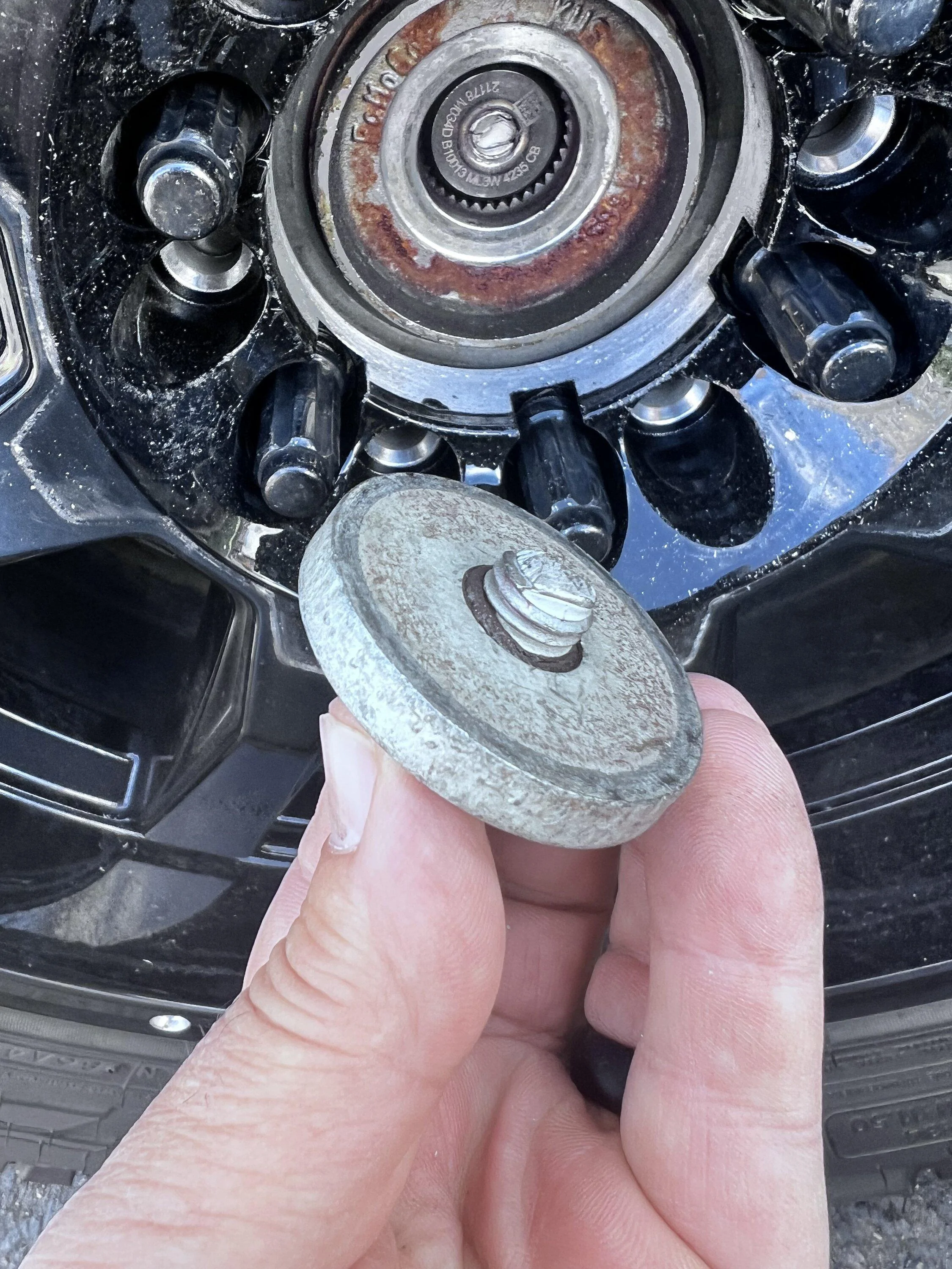 Ford F-150 Sheared axle bolt - 3.73 locking rear end IMG_7821