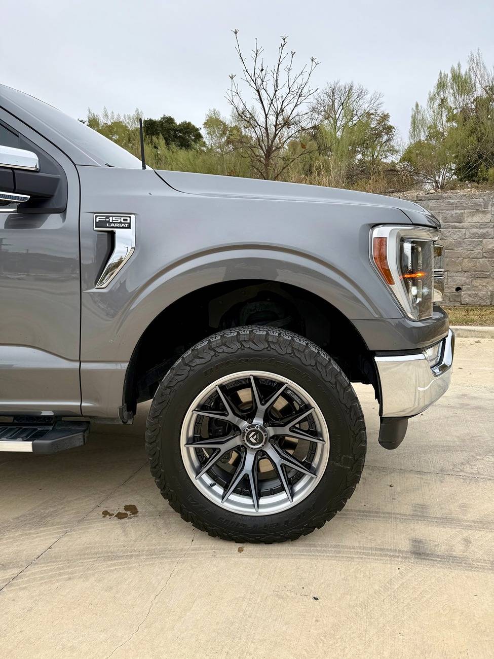 Ford F-150 Fuel Fusion Forged Catalyst 20x9 +1mm Offset IMG_7983