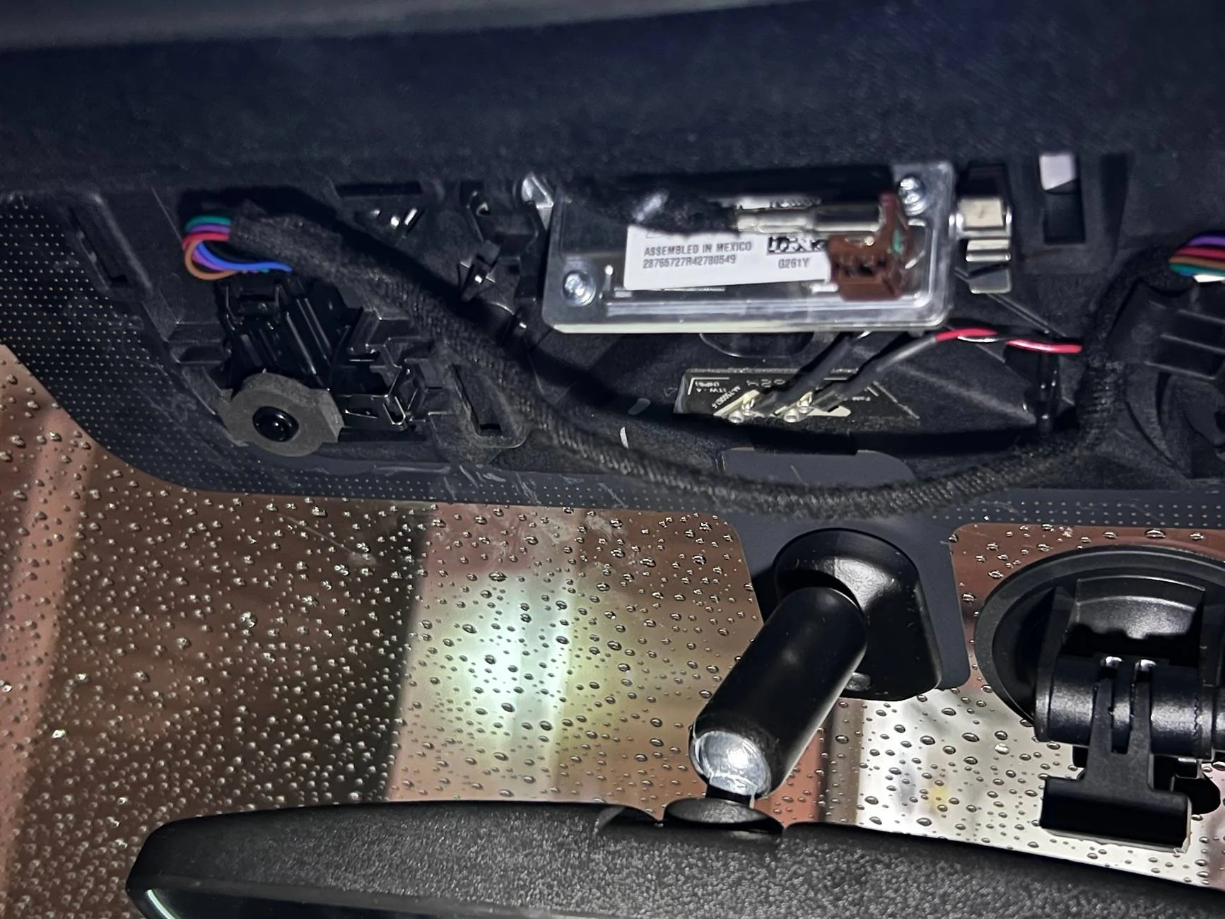 Ford F-150 2024 Ford F-150 STX Mirror/Humidity sensor tap IMG_8121