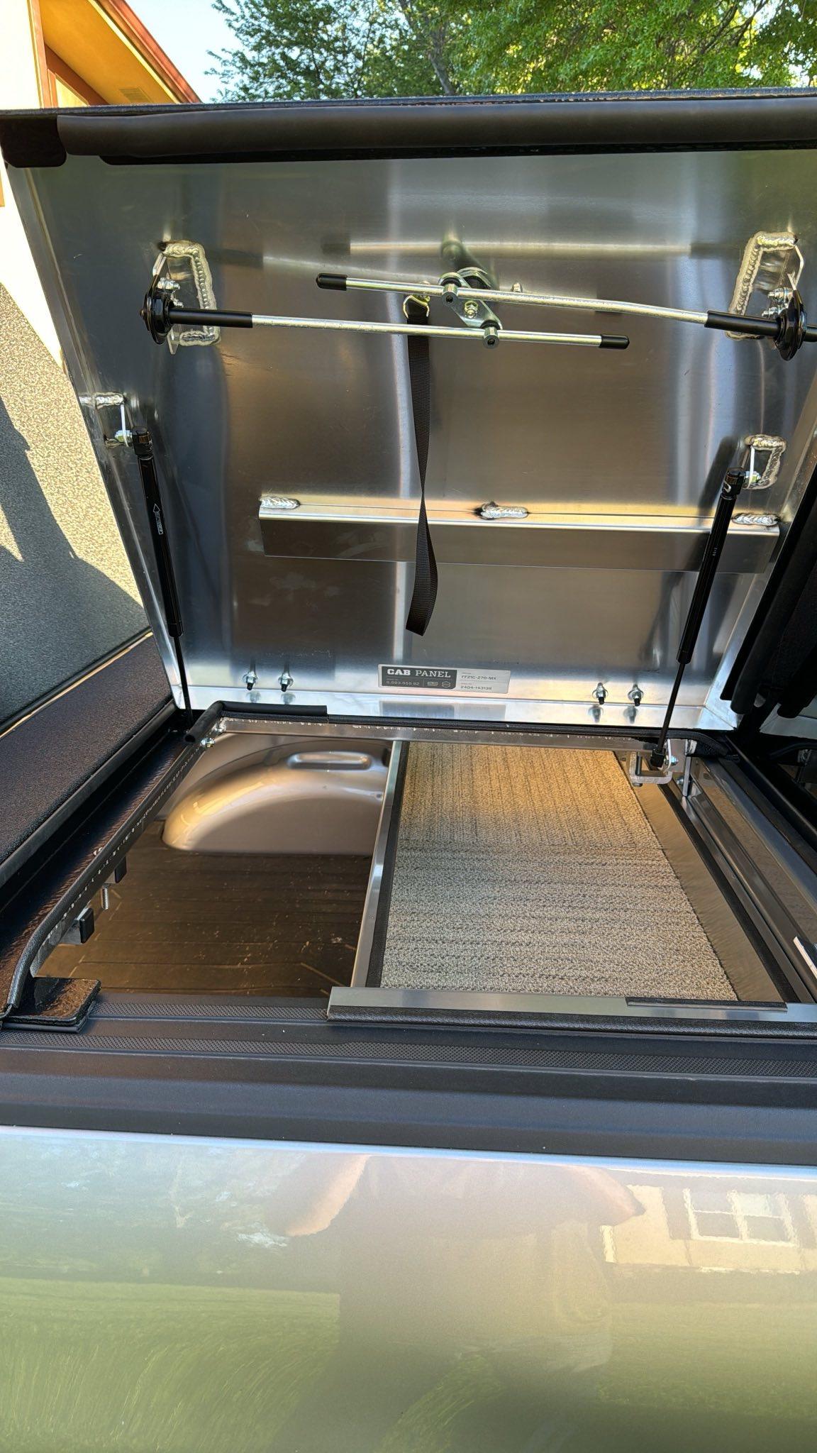 Ford F-150 Diamondback 270 tonneau cover installed IMG_8207
