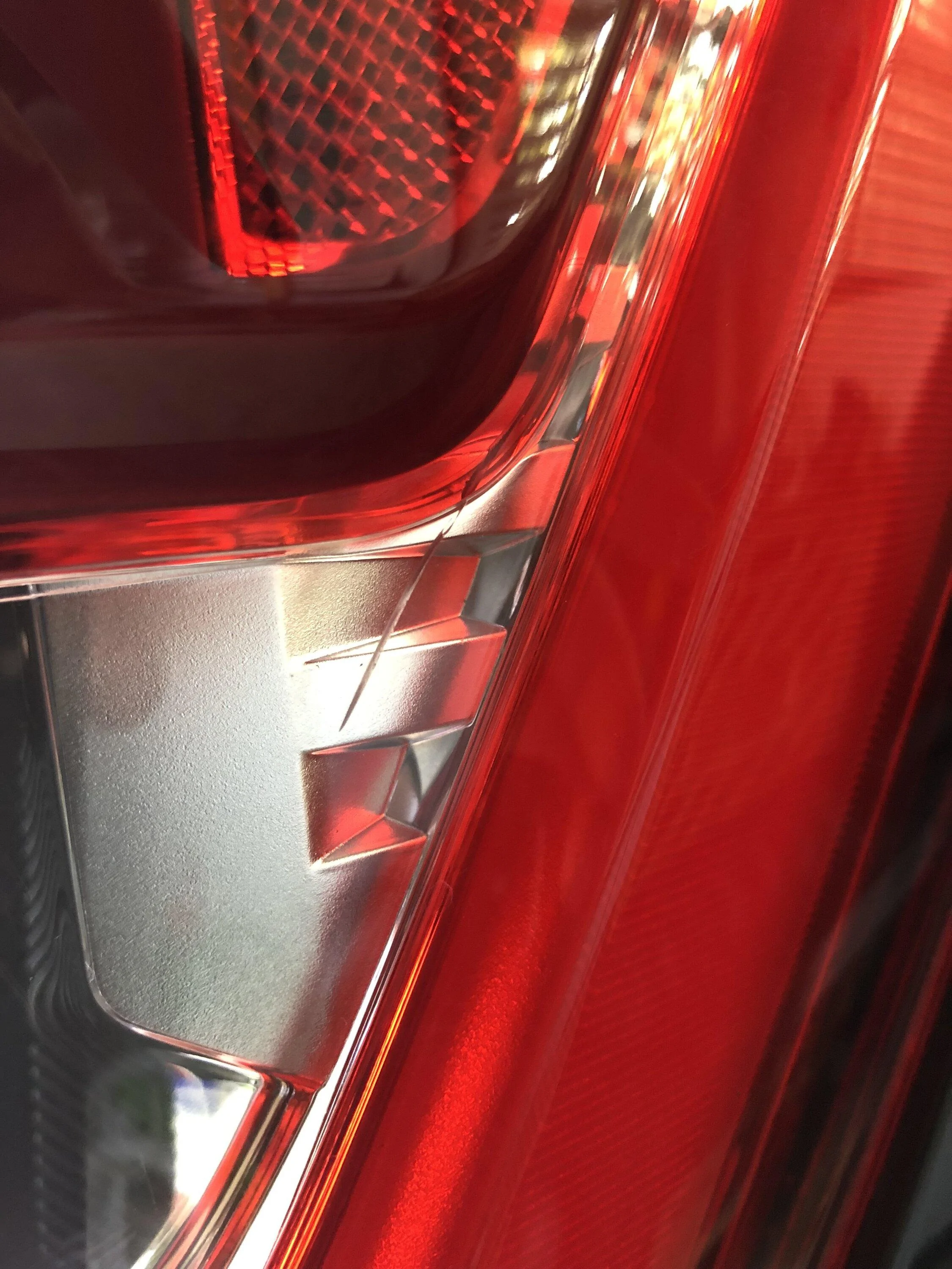 Ford F-150 Tail Lights Cracking IMG_8314