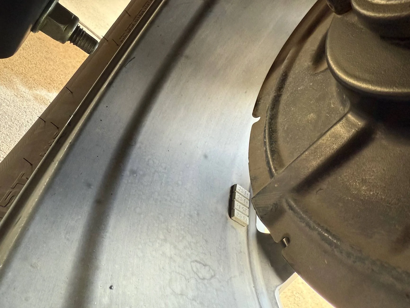 Ford F-150 Strange leak on rear differential. IMG_8535