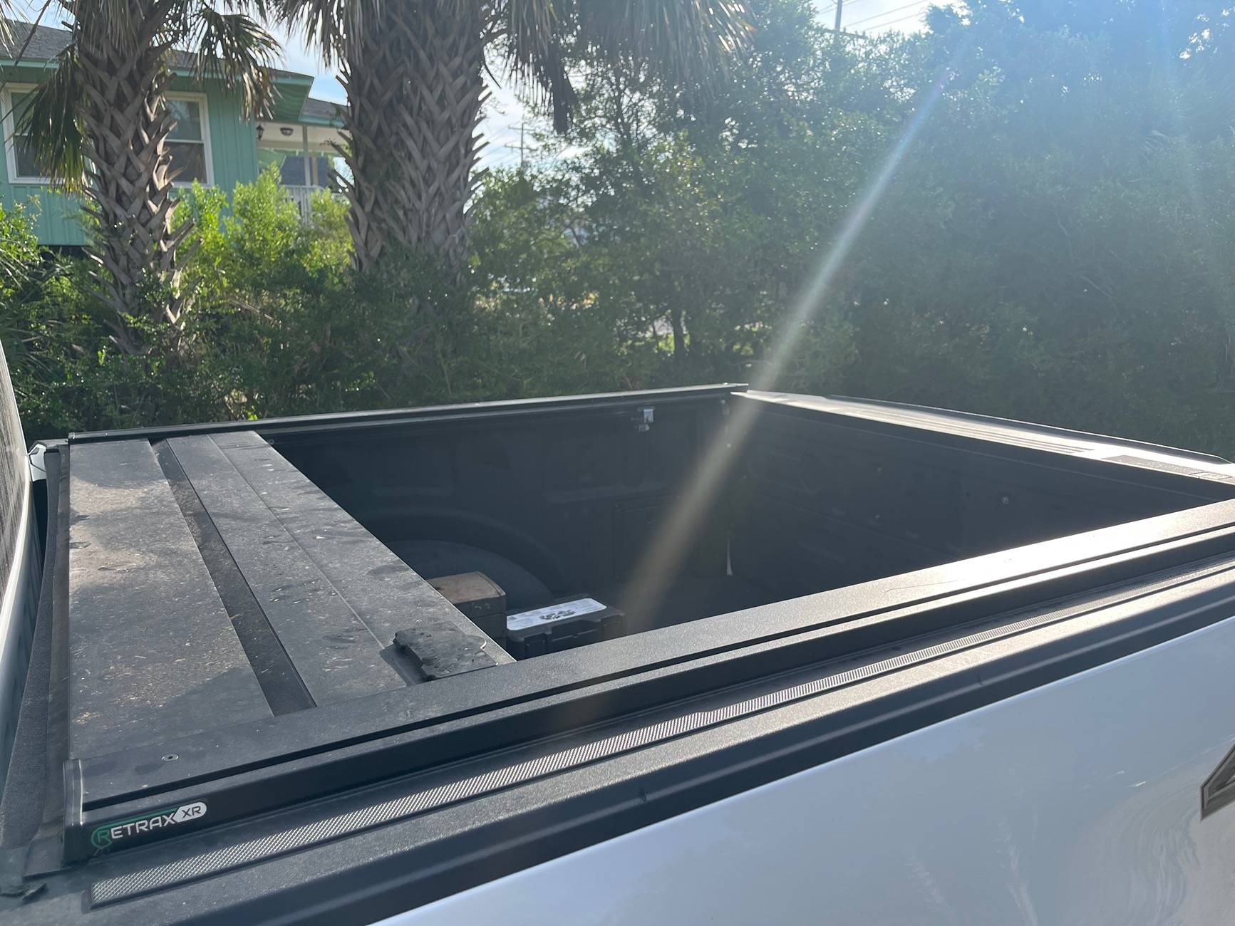 Ford F-150 Gen 13 Retrax Pro on Gen 14 IMG_8982