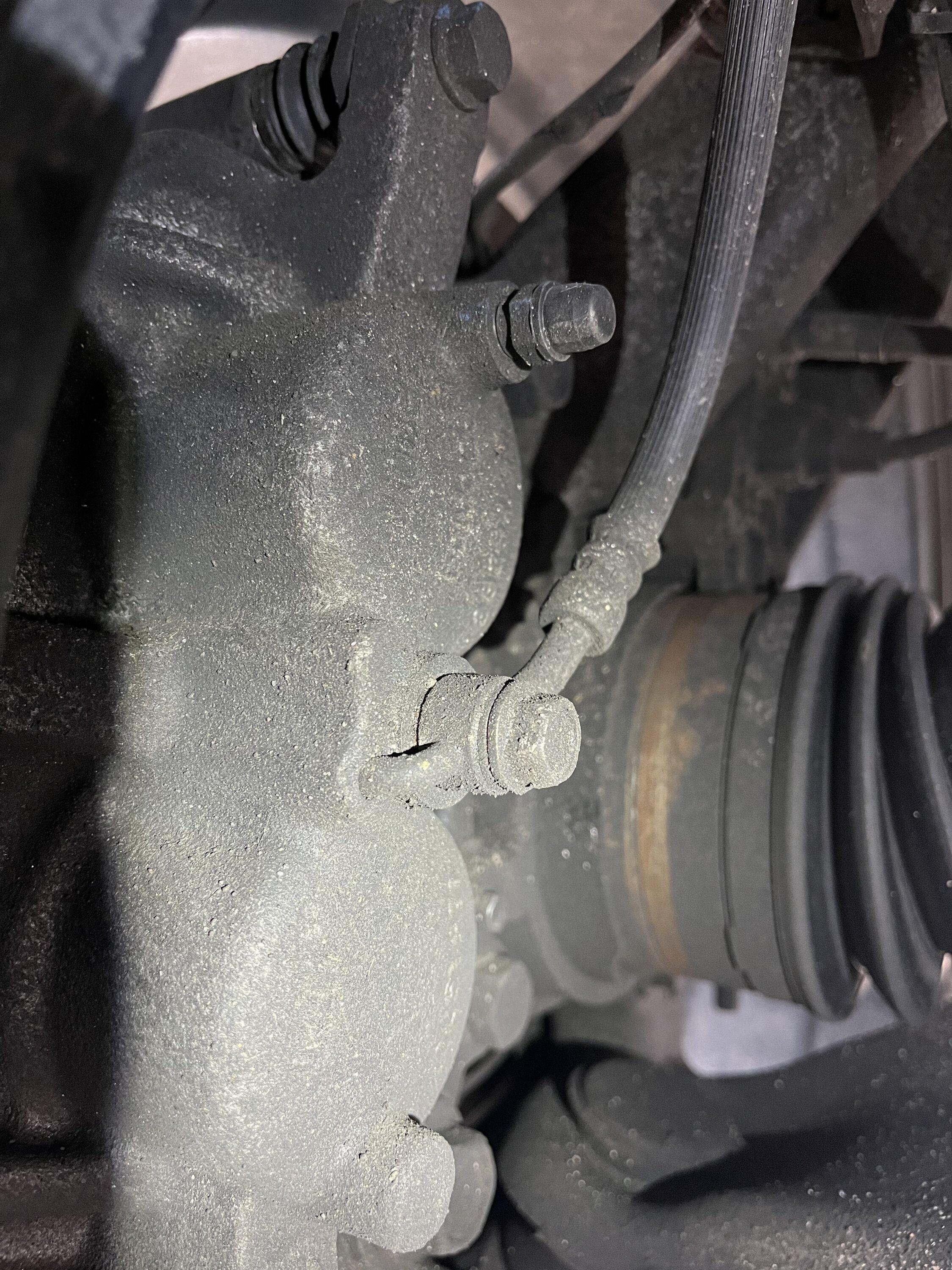 Ford F-150 Do you need to drain all 4 calipers for brake fluid flush? IMG_9008