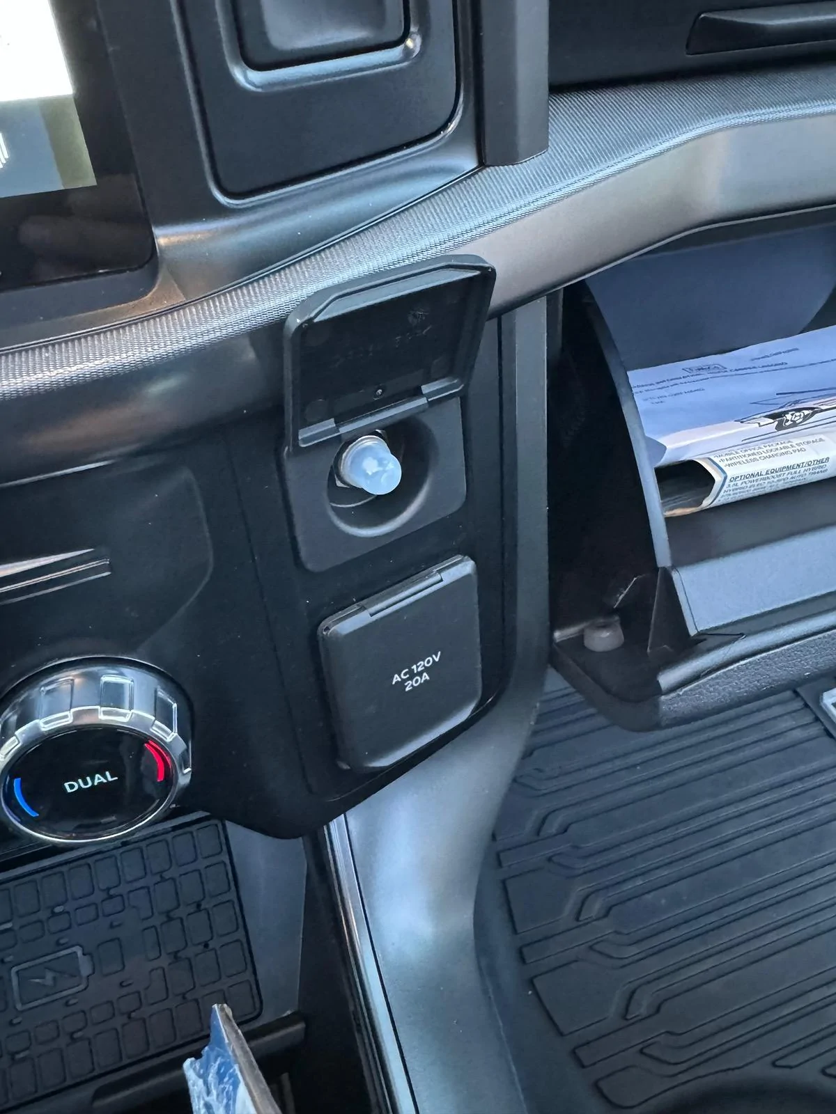 Ford F-150 What is this? IMG_9015