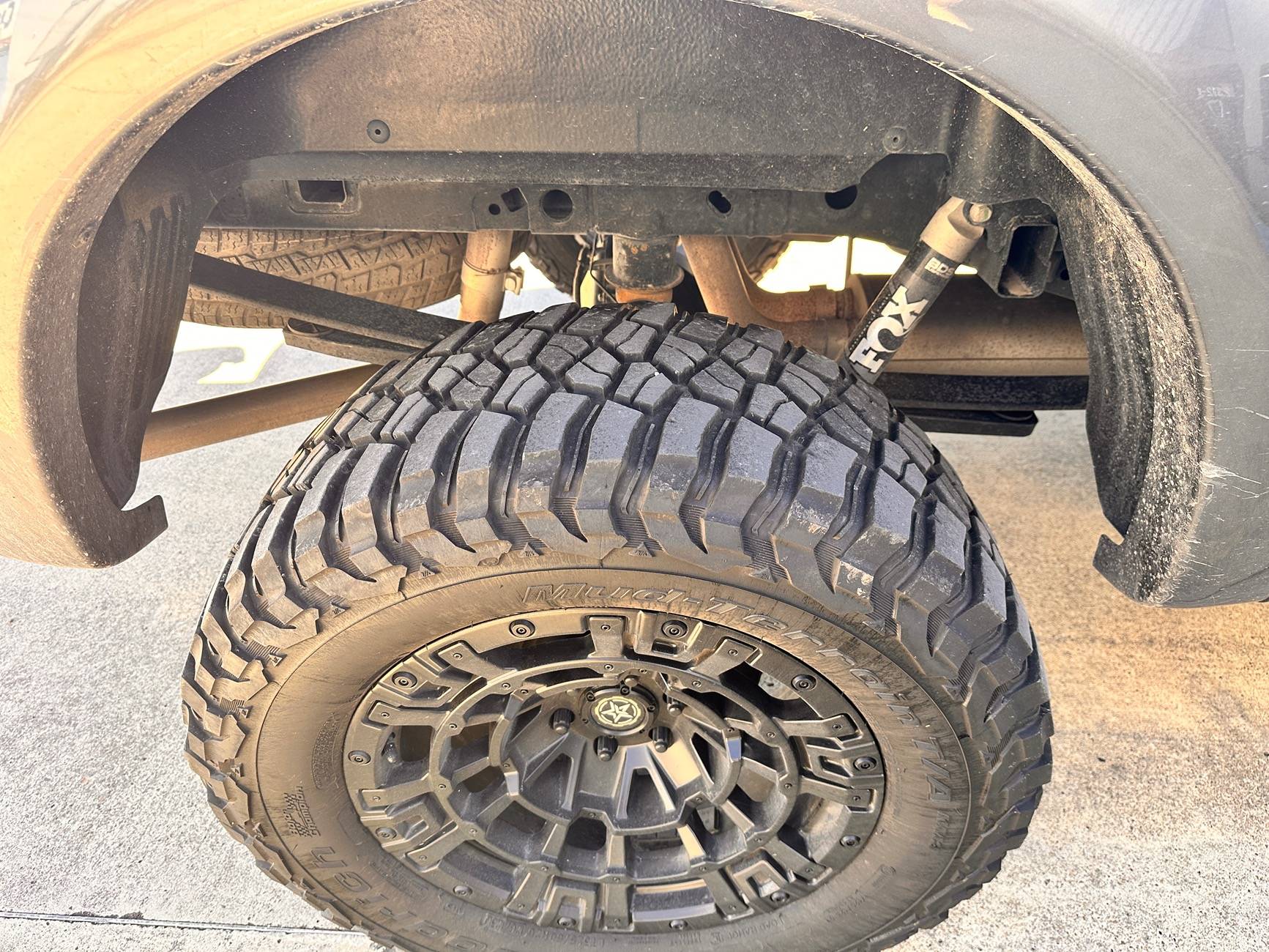 Ford F-150 2023 F150 Black Ops IMG_9449