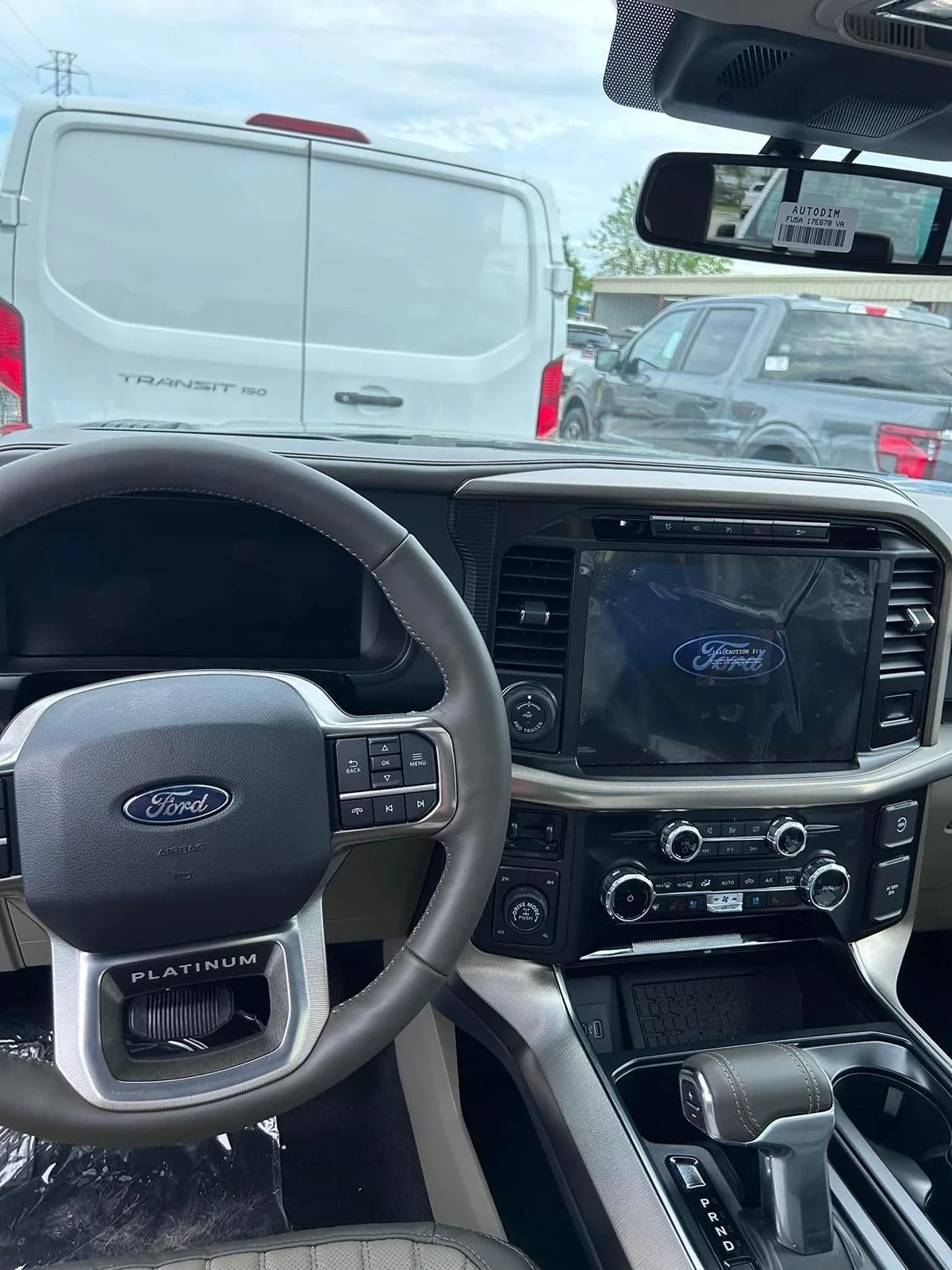 Ford F-150 Platinum Plus (photos) Agate Black IMG_9510
