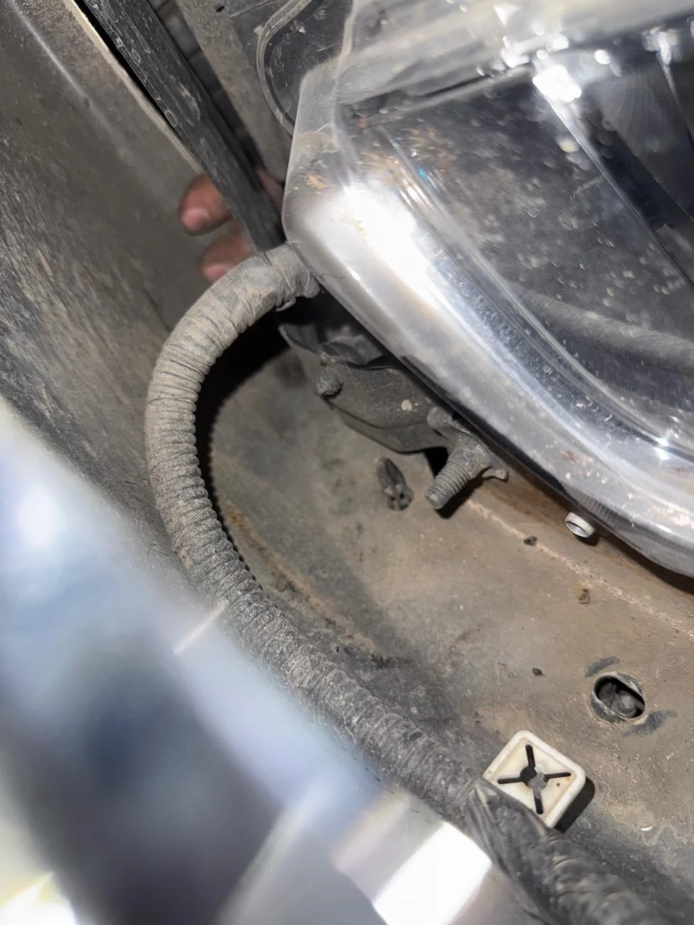 Ford F-150 Add front tow hooks to 2023 2WD? IMG_9522