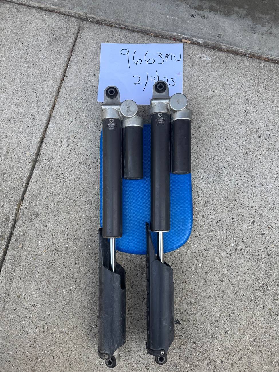 Ford F-150 For Sale: Falcon shocks for rear IMG_9734