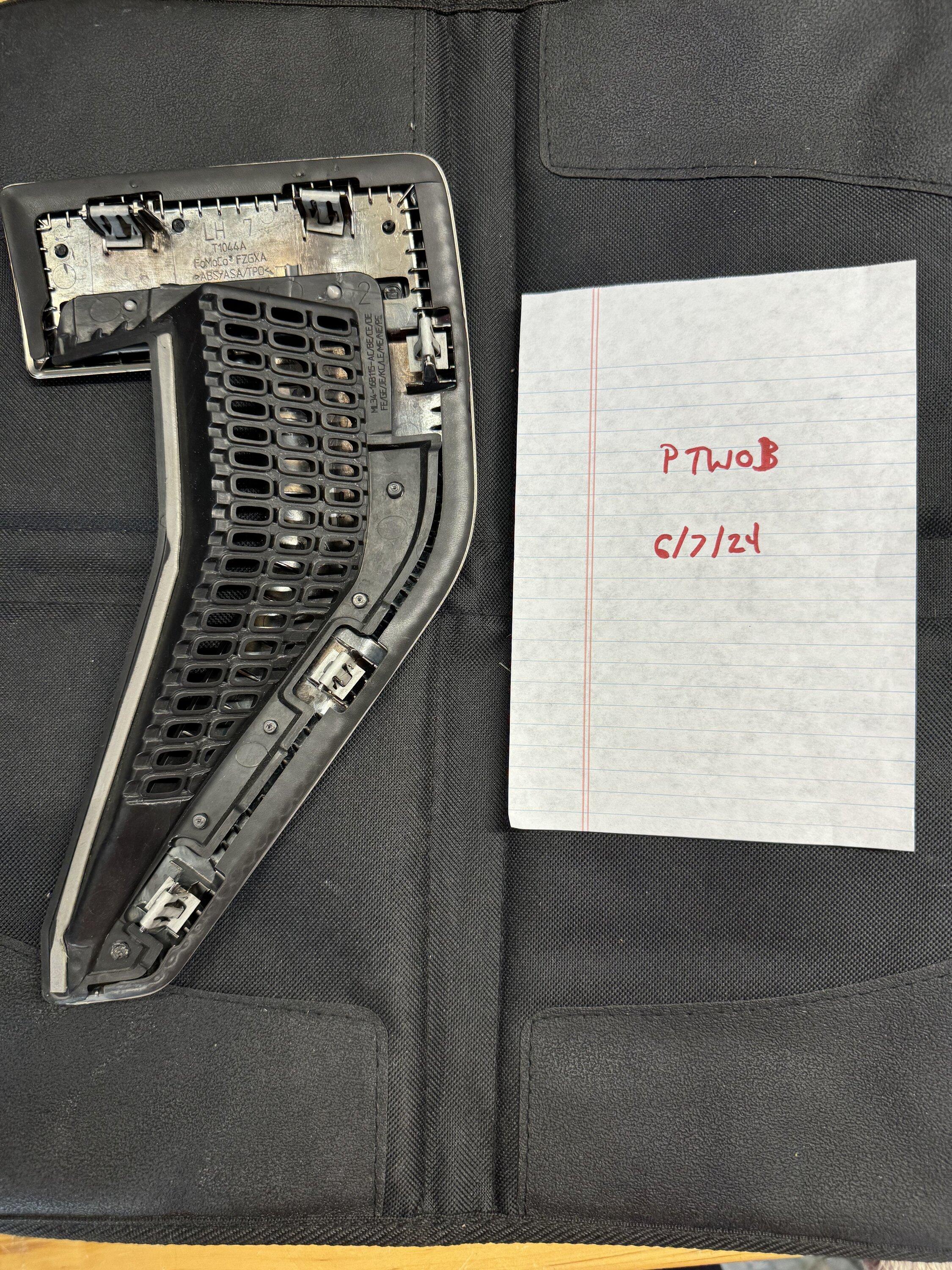 Ford F-150 2023 Platinum BAP Fender Vents (3) IMG_9786