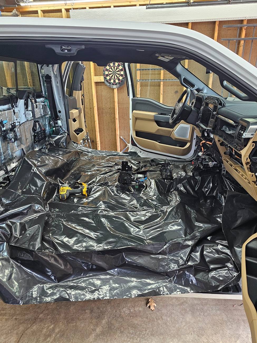 Ford F-150 Recovery Vehicle Build '22 Lariat Super Cab Interior 4