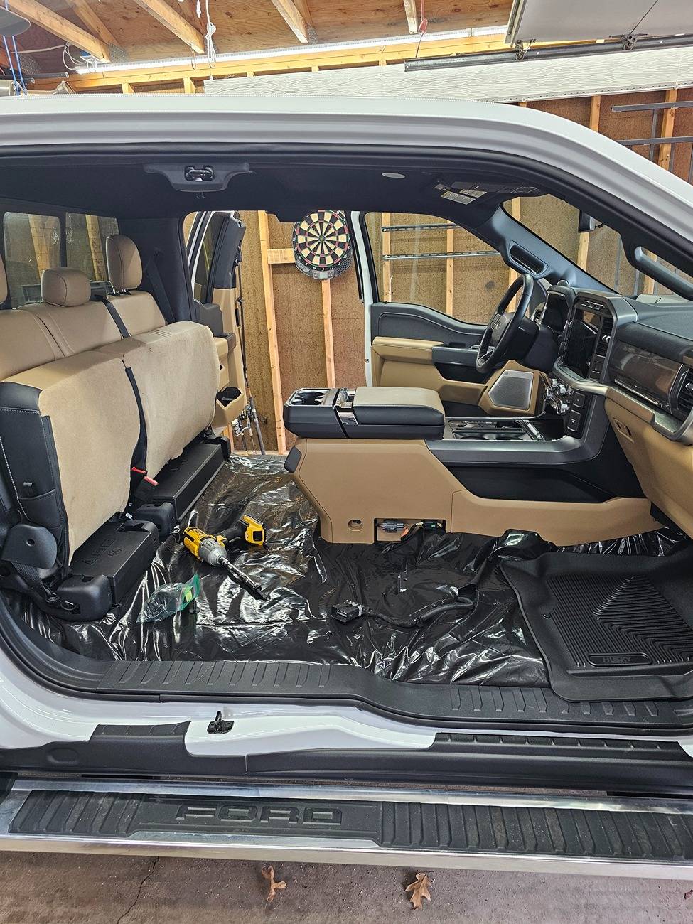 Ford F-150 Recovery Vehicle Build '22 Lariat Super Cab Interior 6