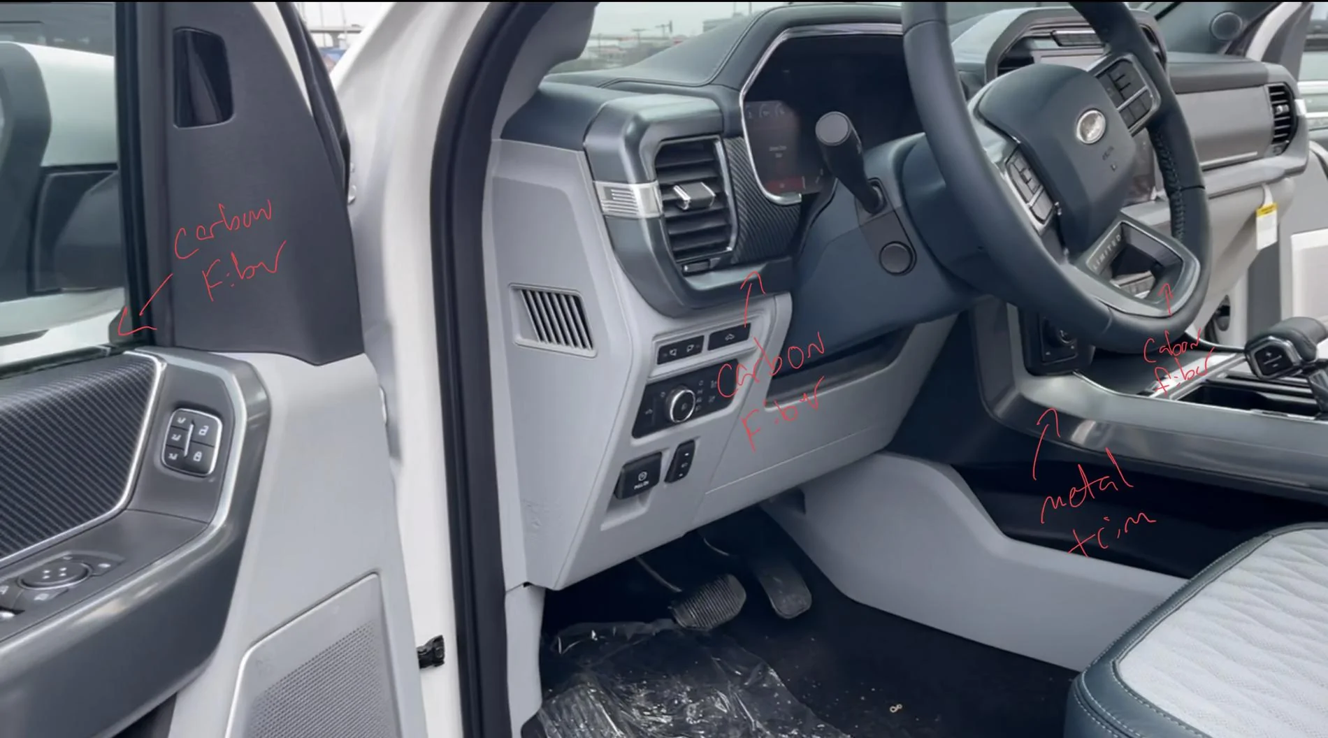 Ford F-150 ***Limited Club*** IU0biKN