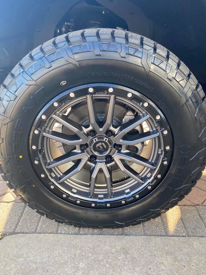 Ford F-150 Lead Foot F-150 on 2" Rough Country Leveling Kit + 20" Fuel Rebel Wheels + 35" Fuel A/T Tires Lead Foot 2021 F-150 2%22 Inch Rough Country Leveling Kit on 20%22 Fuel Rebel Wheels 1