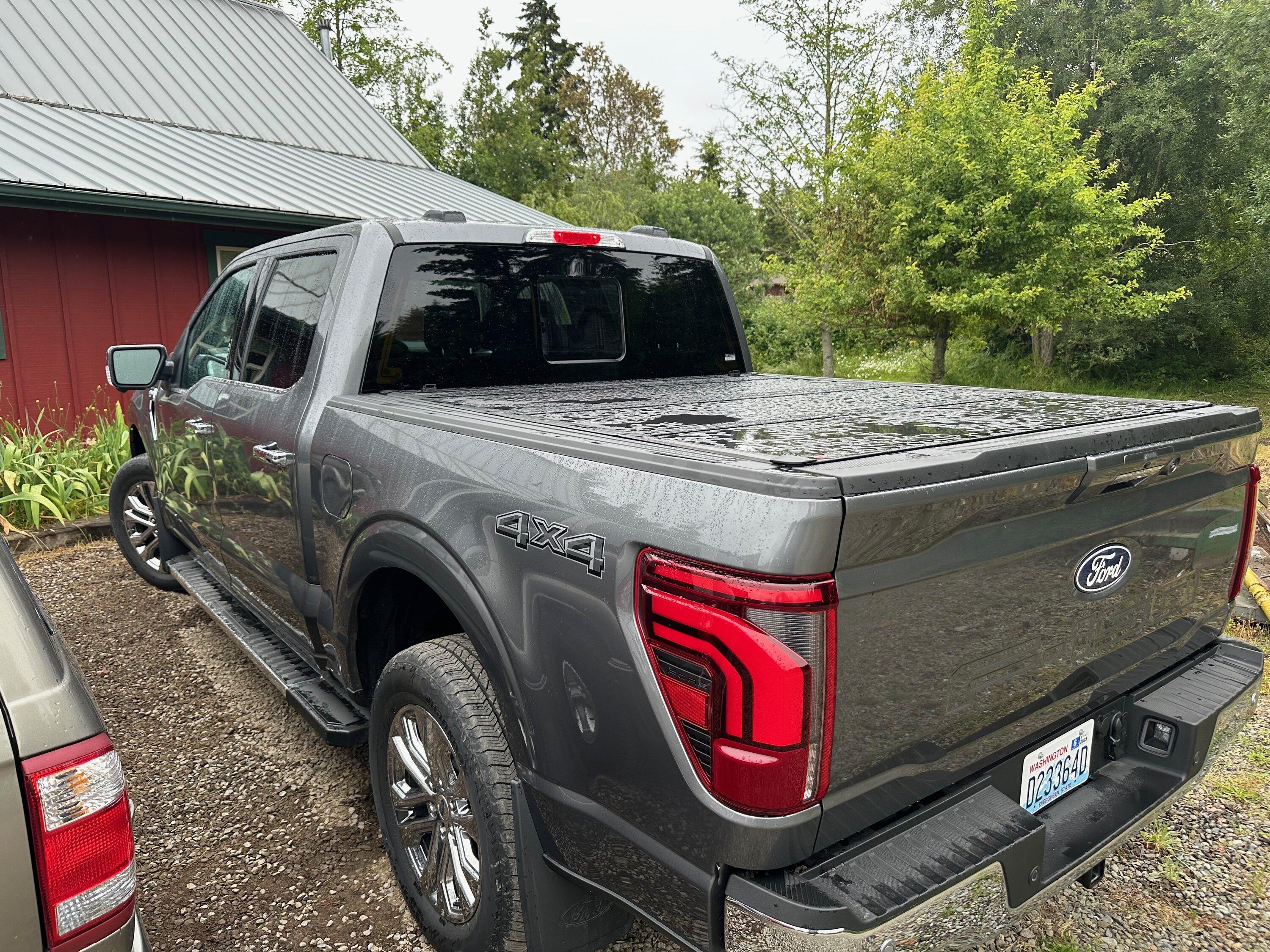 Ford F-150 Bakflip MX4 Tonneau Cover installed. No leaks Library - 1 of 1