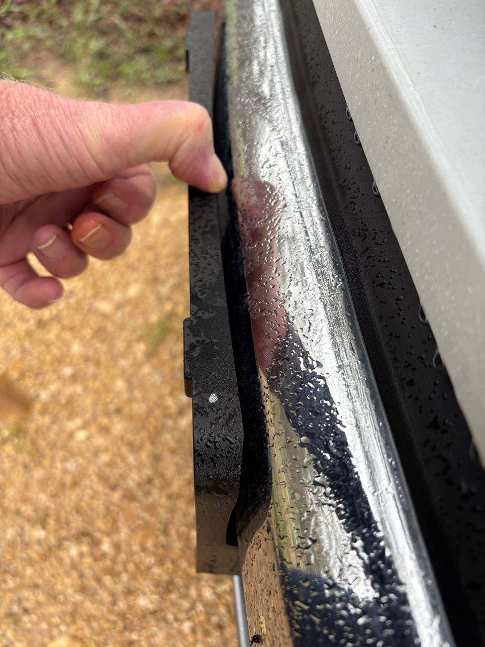 Ford F-150 Front license plate bracket bumper damage! LPM 02.JPG