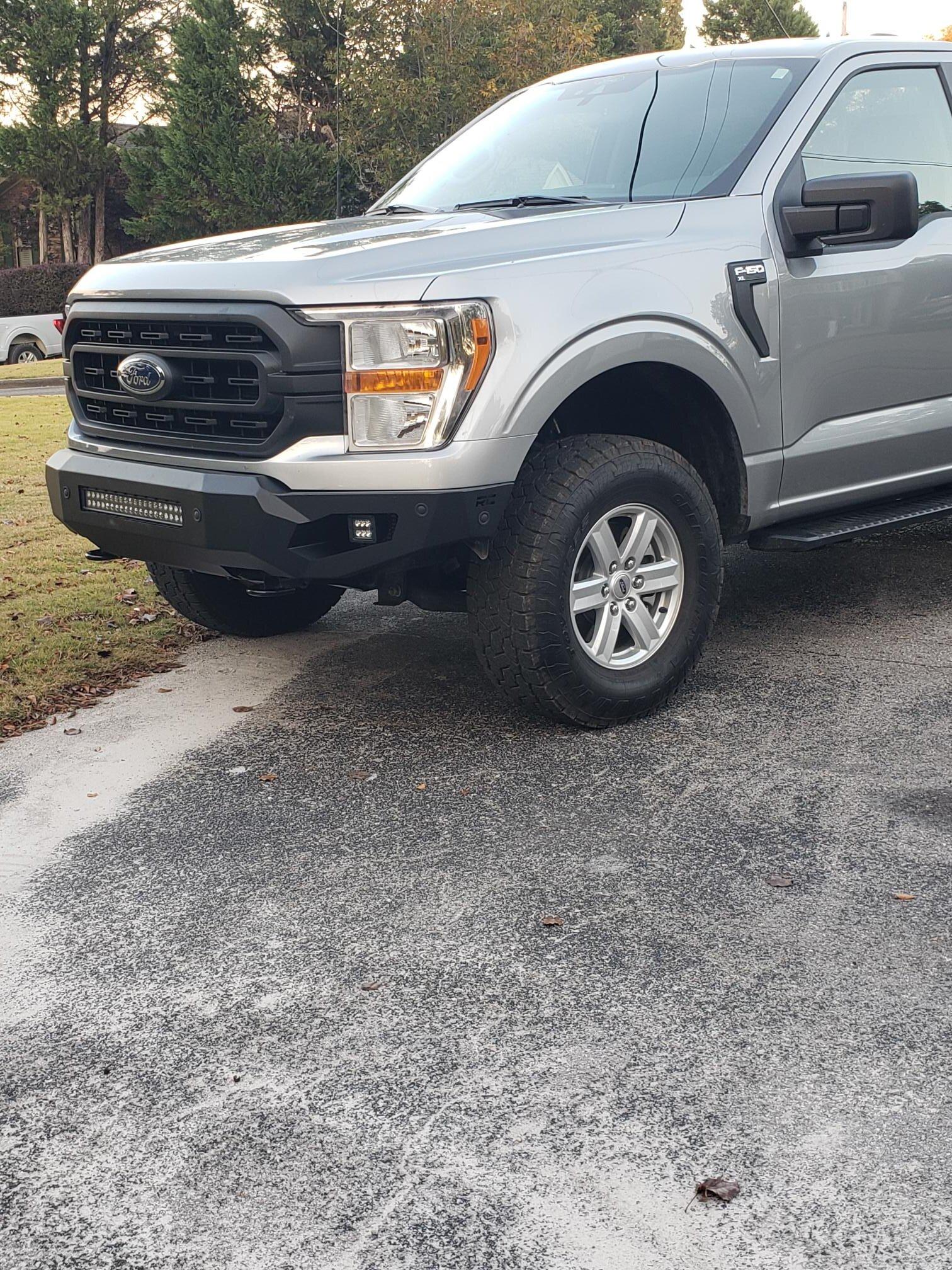 Ford F-150 Regular Cab SWB build New Bumper 5