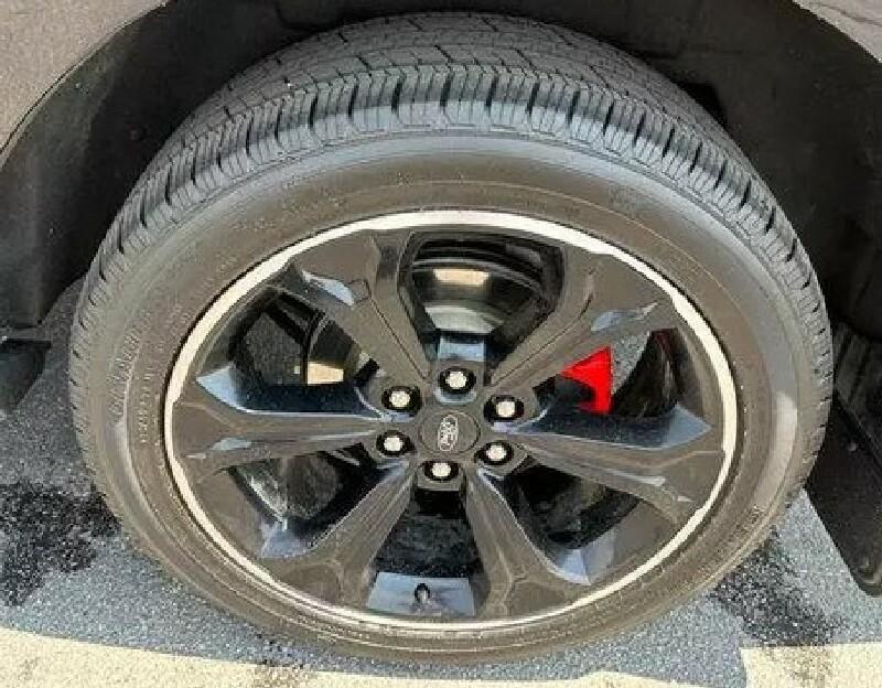 Ford F-150 Any Difference Between these 22" Ford Wheels? nliz800