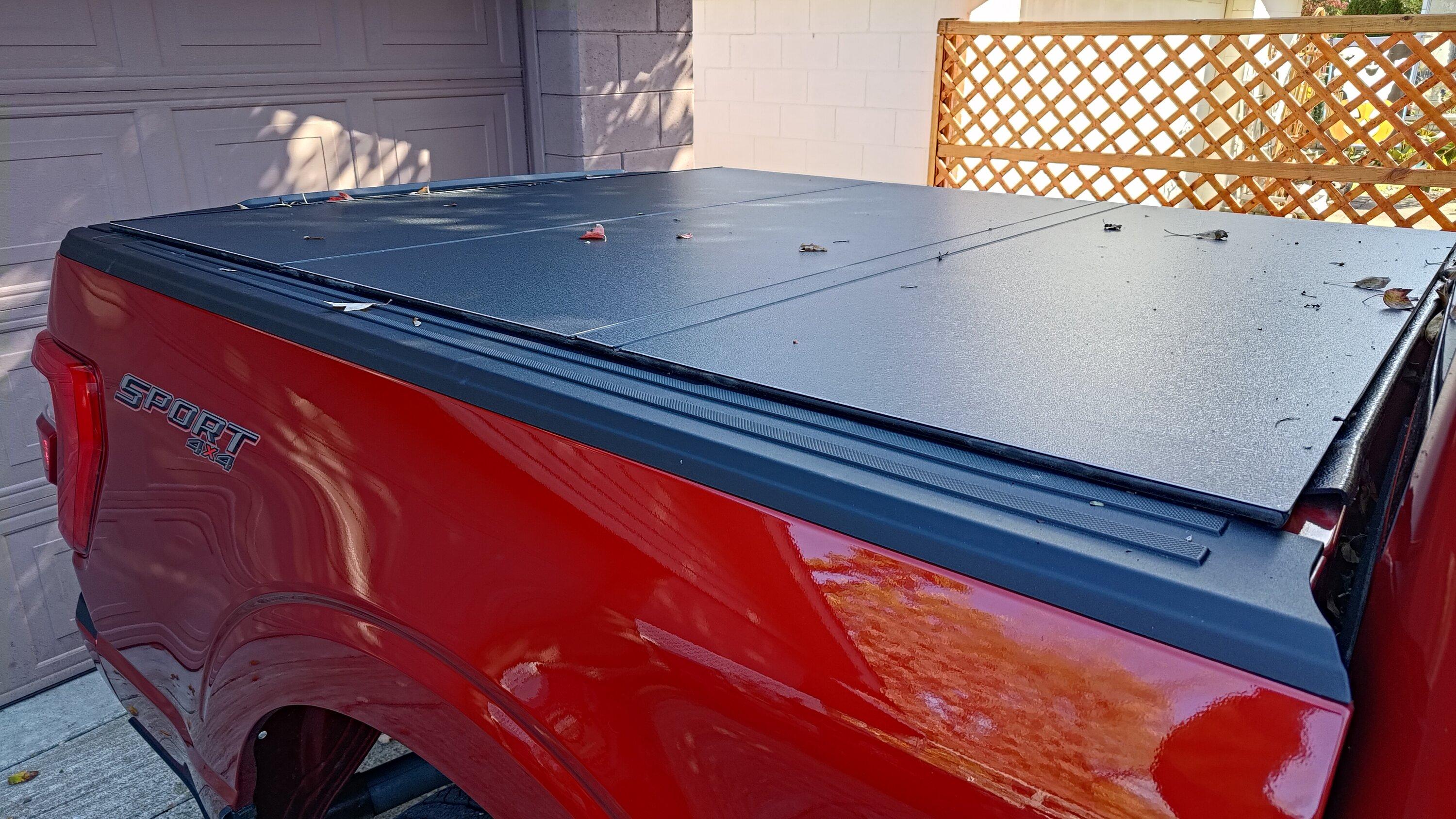 Ford F-150 Ford drop-in bed liner warping P_20231103_132706