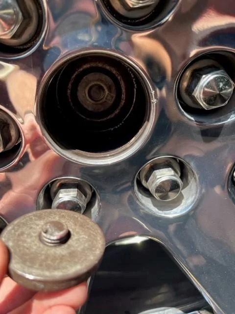 Ford F-150 2021 f150 powerboost rear end squeeling Passenger rear axle bolt