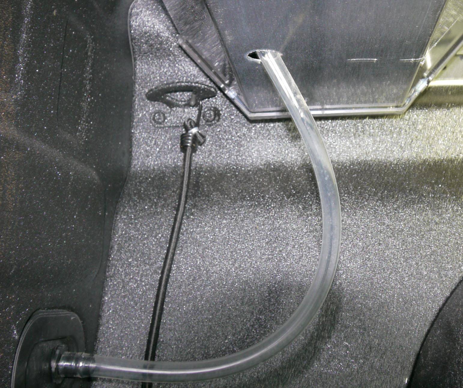 Ford F-150 Retrax Pro XR Leaking Passenger side